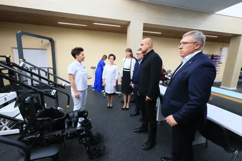 Артём Жога и Алексей Текслер оценили возможности медицинской реабилитации в Магнитогорске