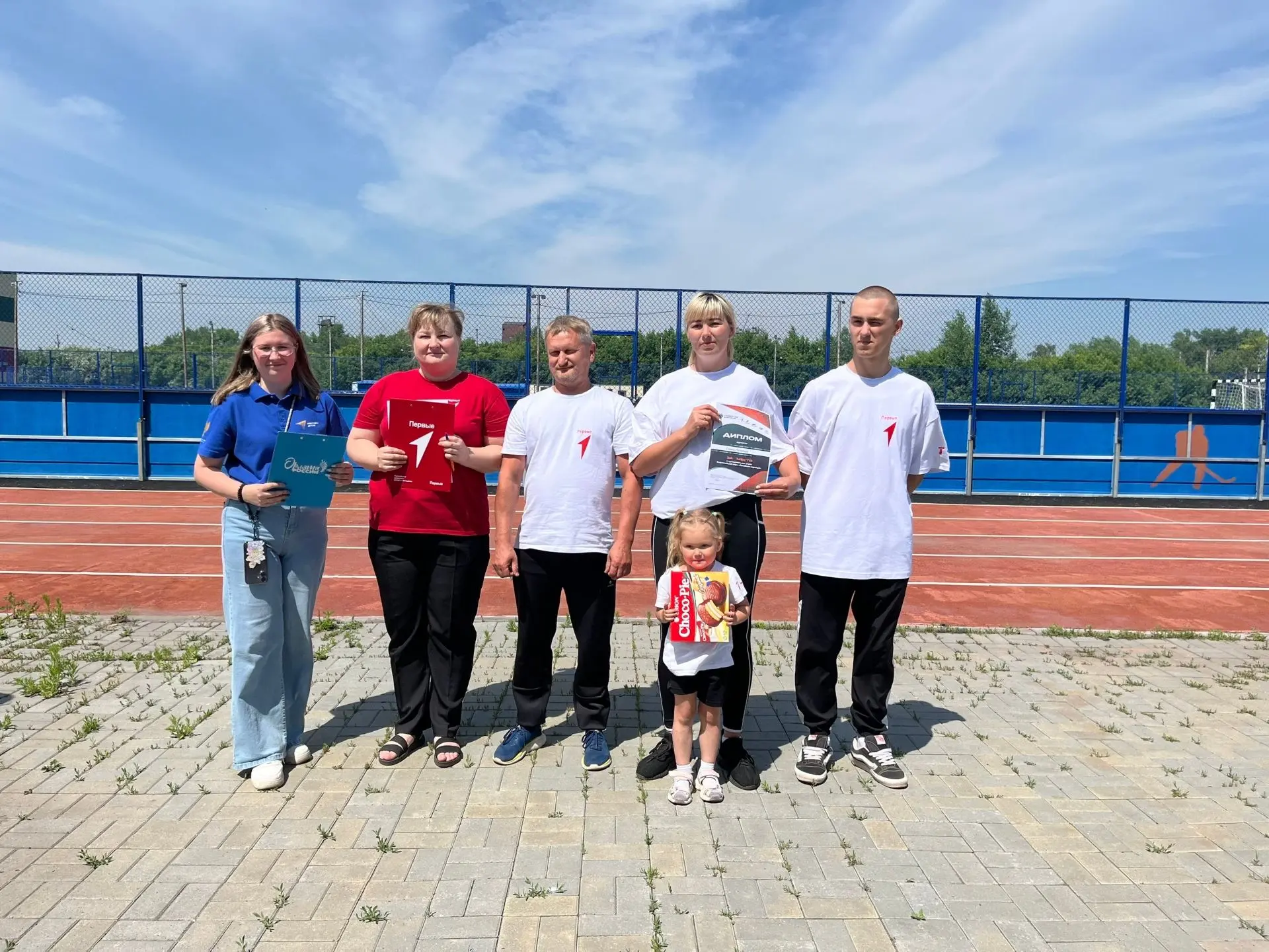 Семейная зарница⭐

🏃18 июня в физкультурно-оздоровительном комплексе открытого типа прошел муниципа
