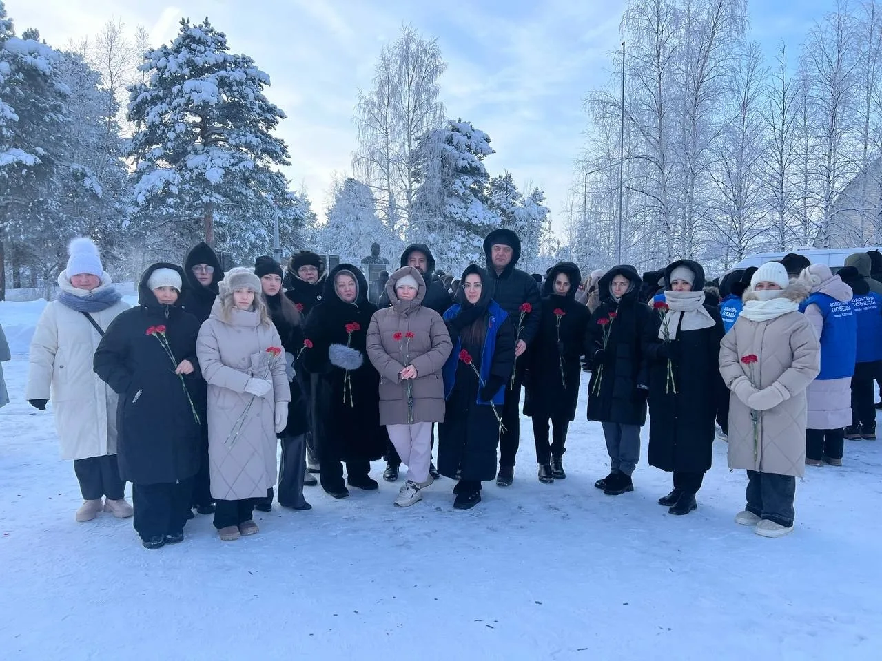 🕯️27 января педагоги нашей школы приняли участие в митинге посвящённому 82-й годовщине полного освоб