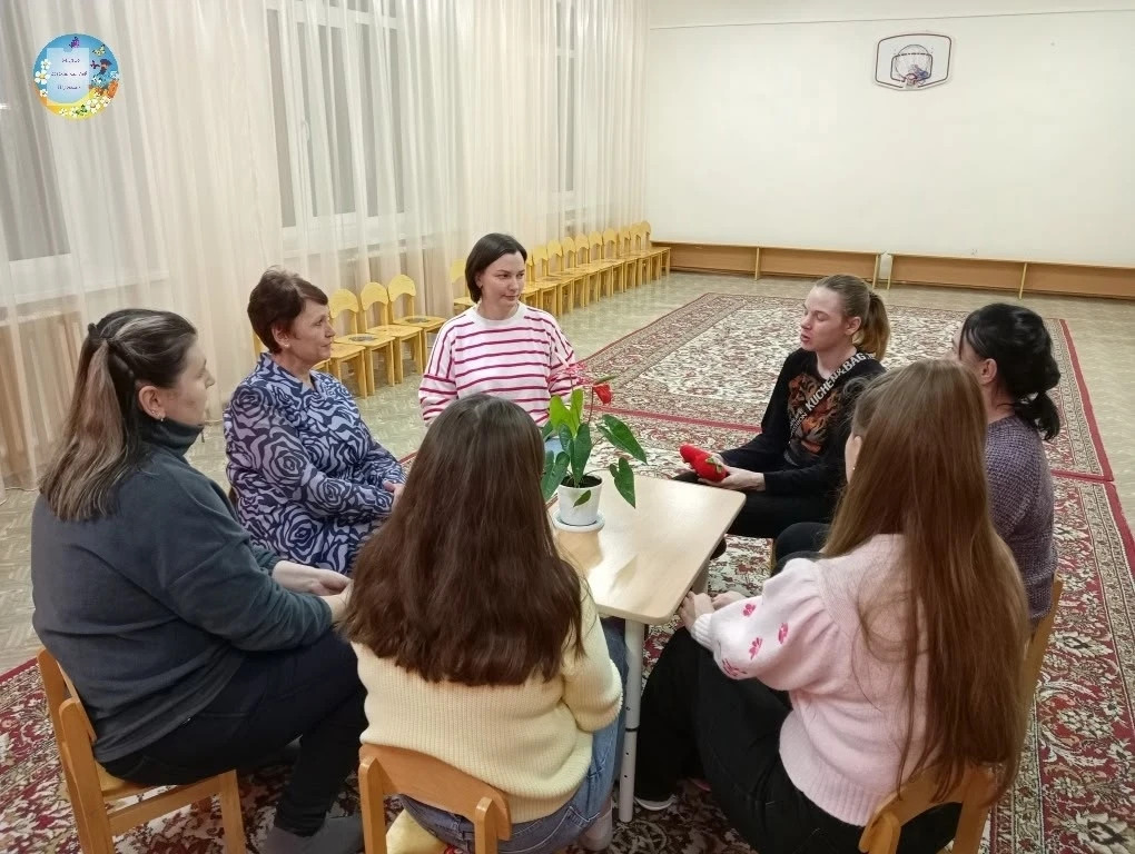 Во всех группах ДОУ в рамках профилактической акции «Внимание — Дети!» и Месячника безопасности (вкл