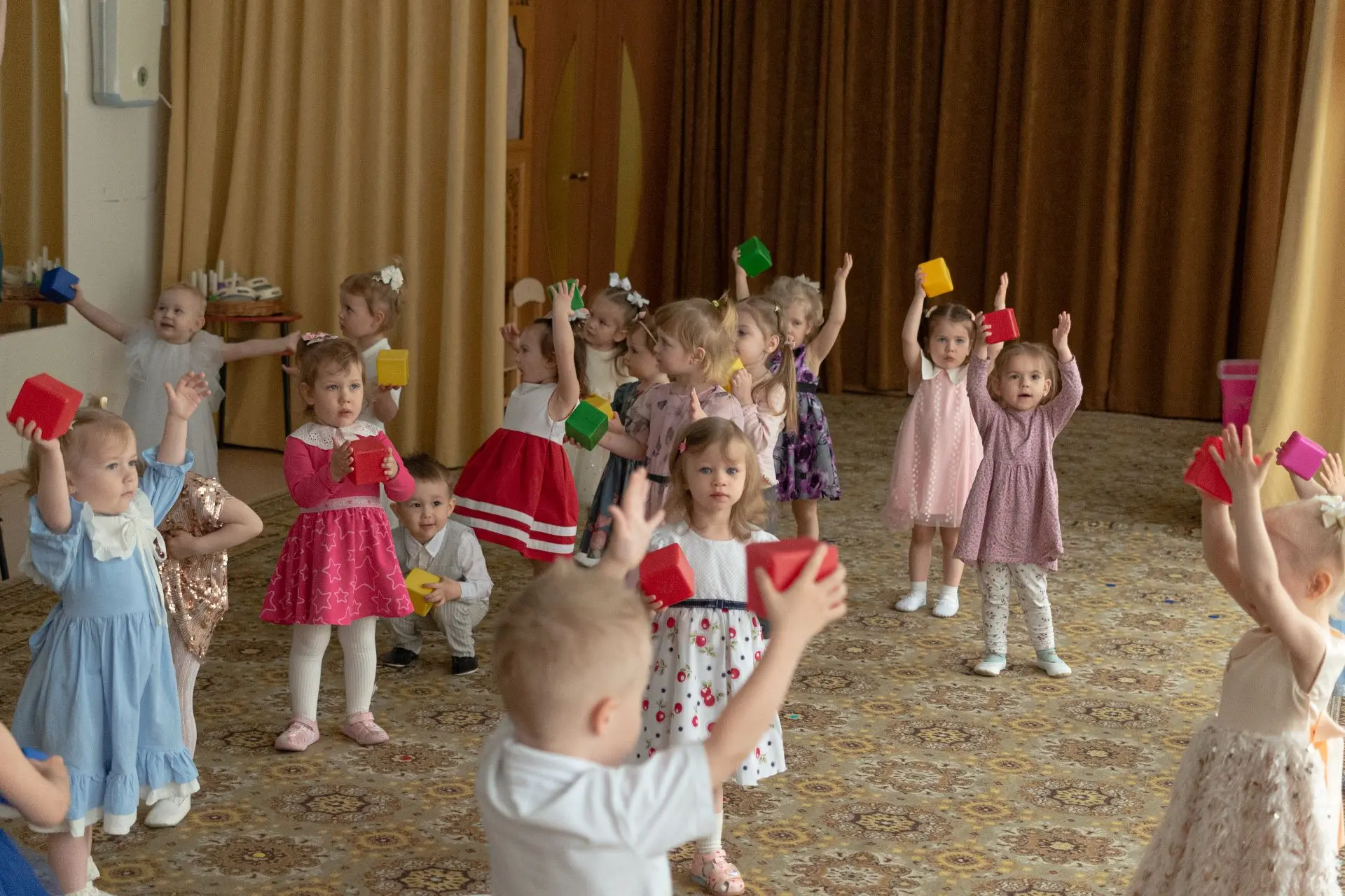 🥳 Новости от наших дошколят! 🥳  ✨  В один из тёплых весенних дней в ДК 1 царило особое оживление. Вы