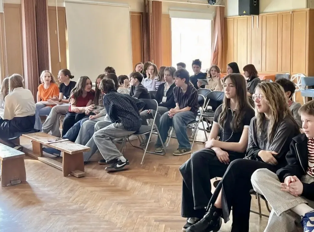 Безопасный интернет 🛜  🔥 Сегодня ученики 7 классов «БВЭ» приняли участие в брейн-ринге «Безопасный и
