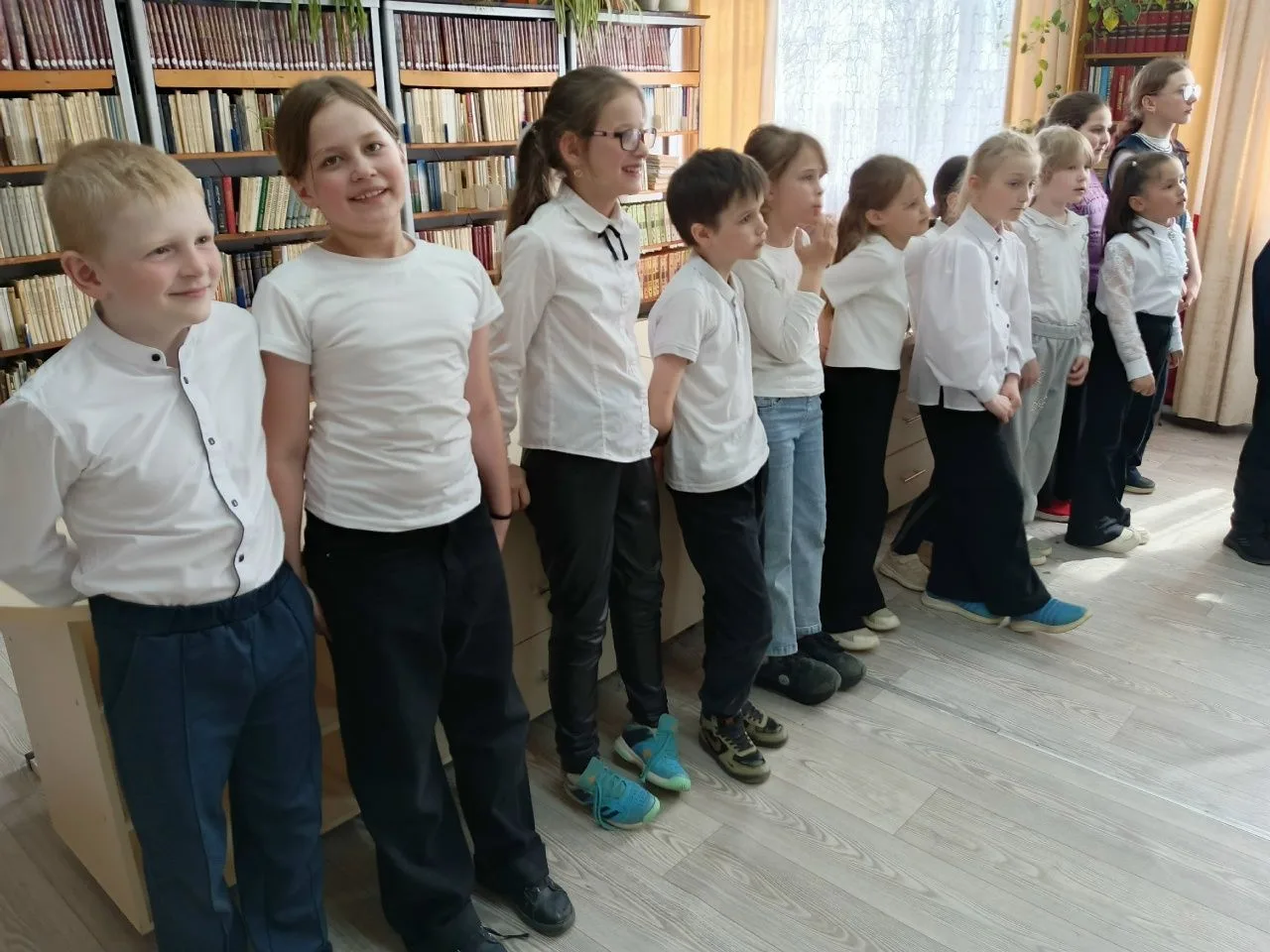Вот и началась новая учебная неделя!  Орлята России проверили себя в игре «Правда или м...