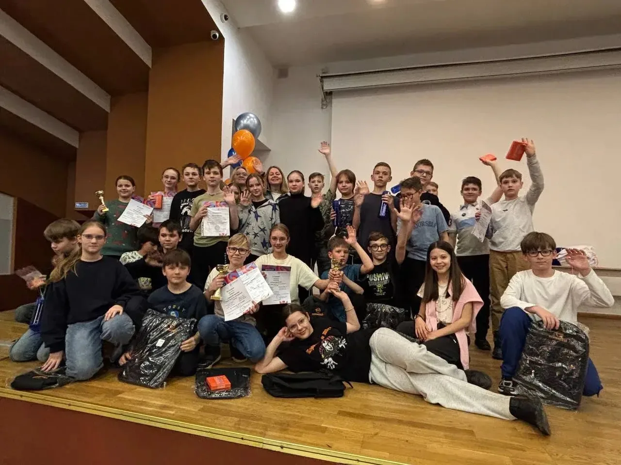 🧮Весенние математические бои♾️  30 пятиклассников Лицея приняли участие в весенних математических бо