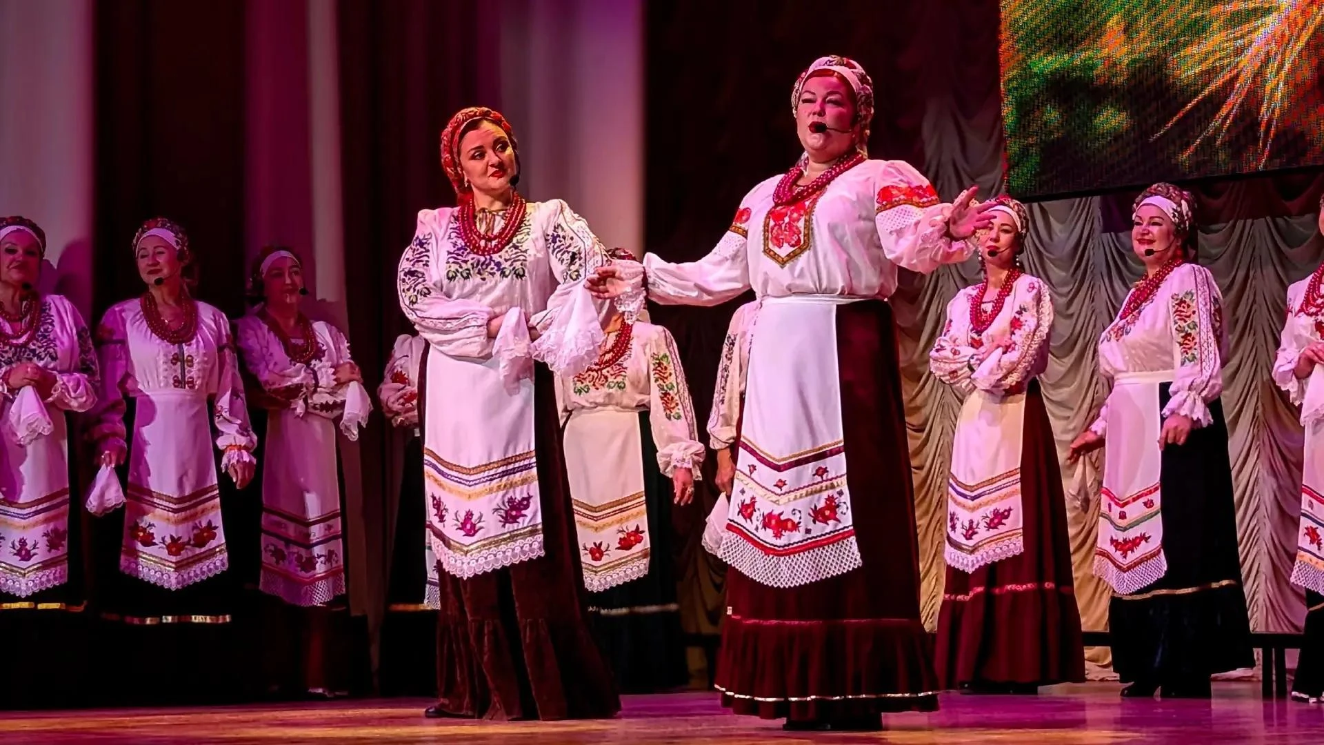 Народный ансамбль казачьей песни «Черноморочка» прошёл  в региональный этап  Всероссийс...