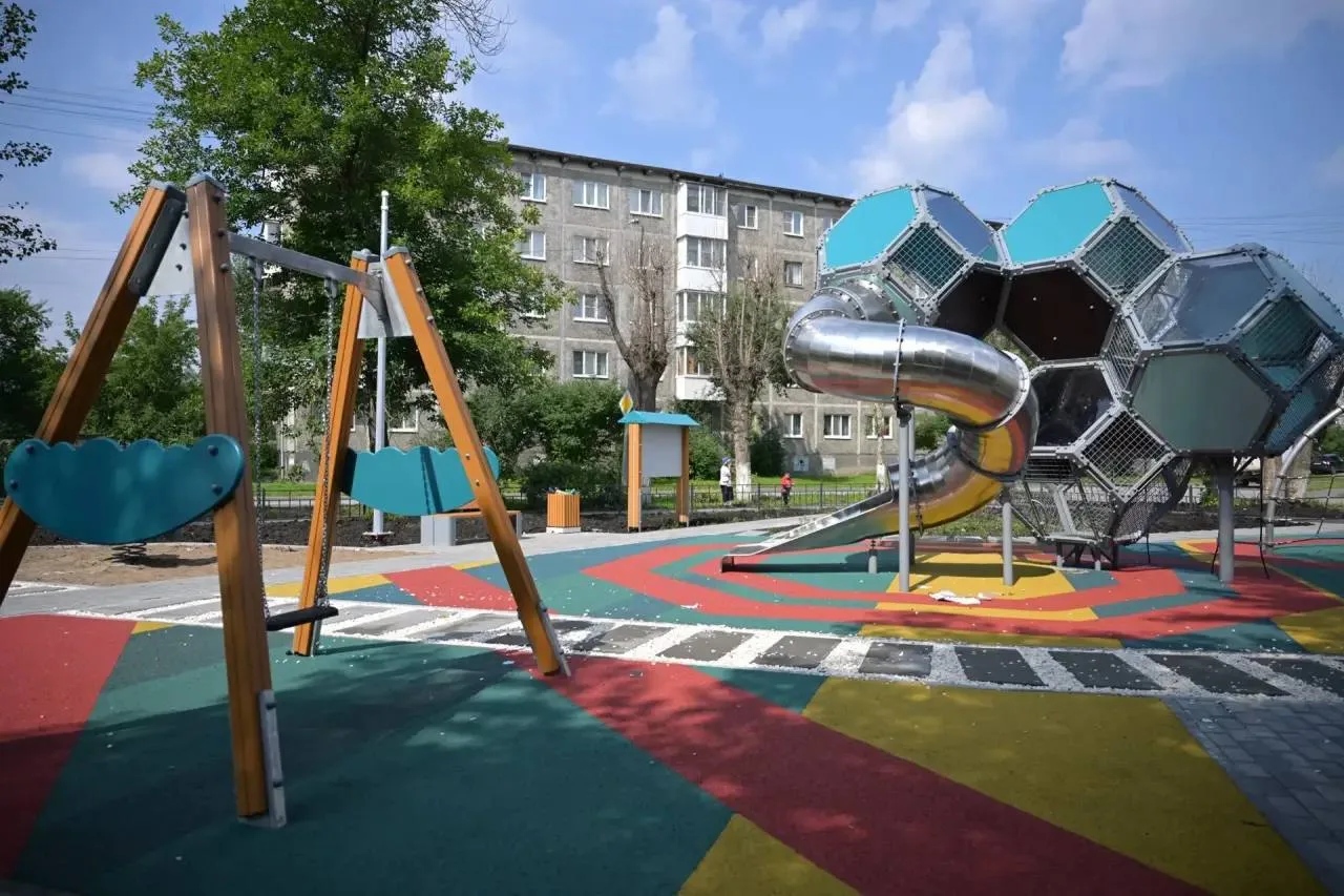 🏅 Серов и Первоуральск стали городами трудовой доблести