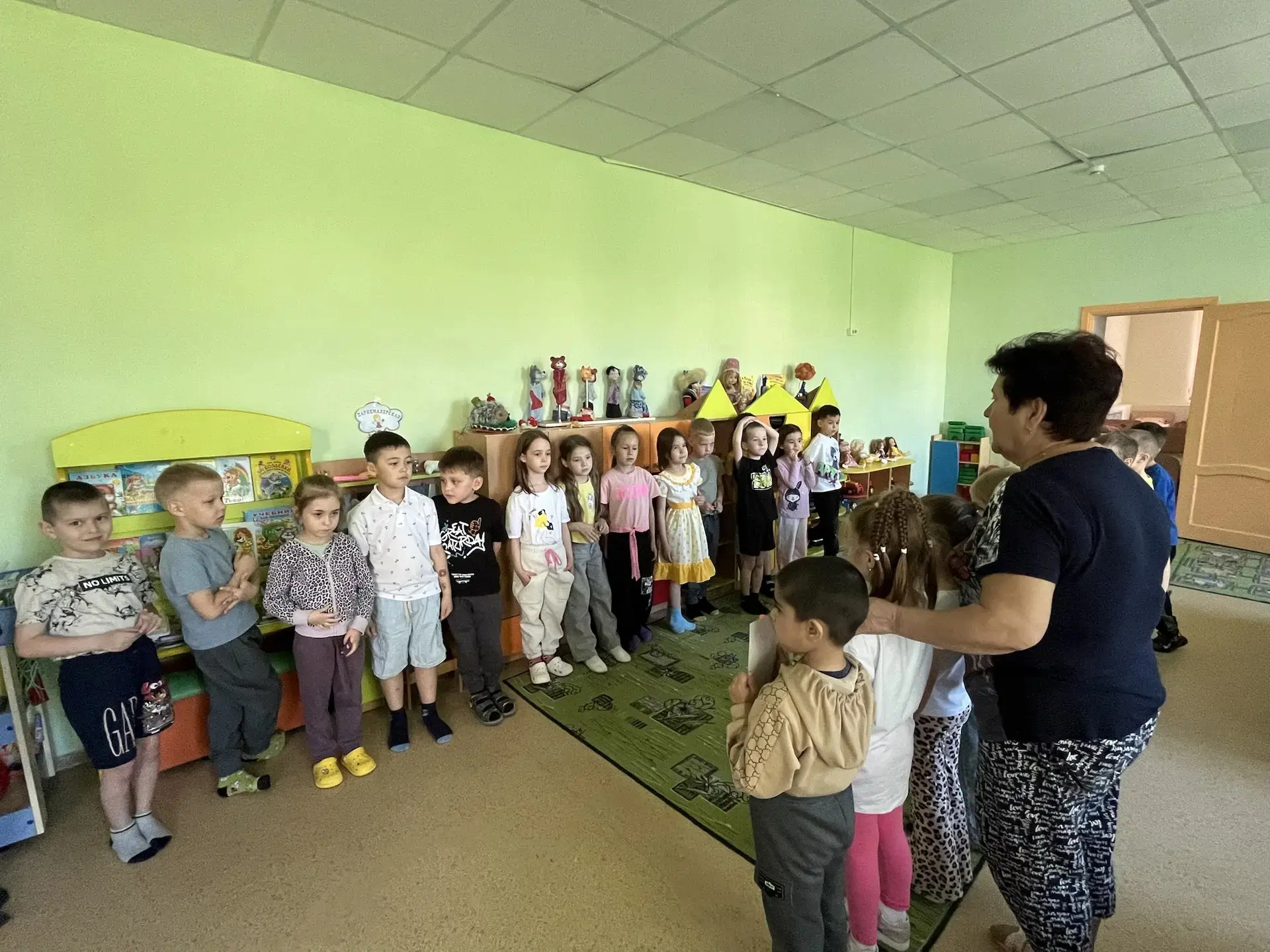Эхо детства и звонкий смех 🔔✨