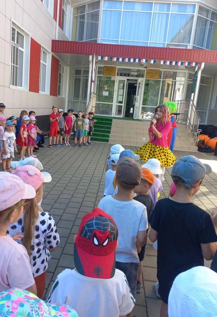 23.06.2026г. в детском саду прошло веселое интерактивное мероприятие с аниматорами-клоу...