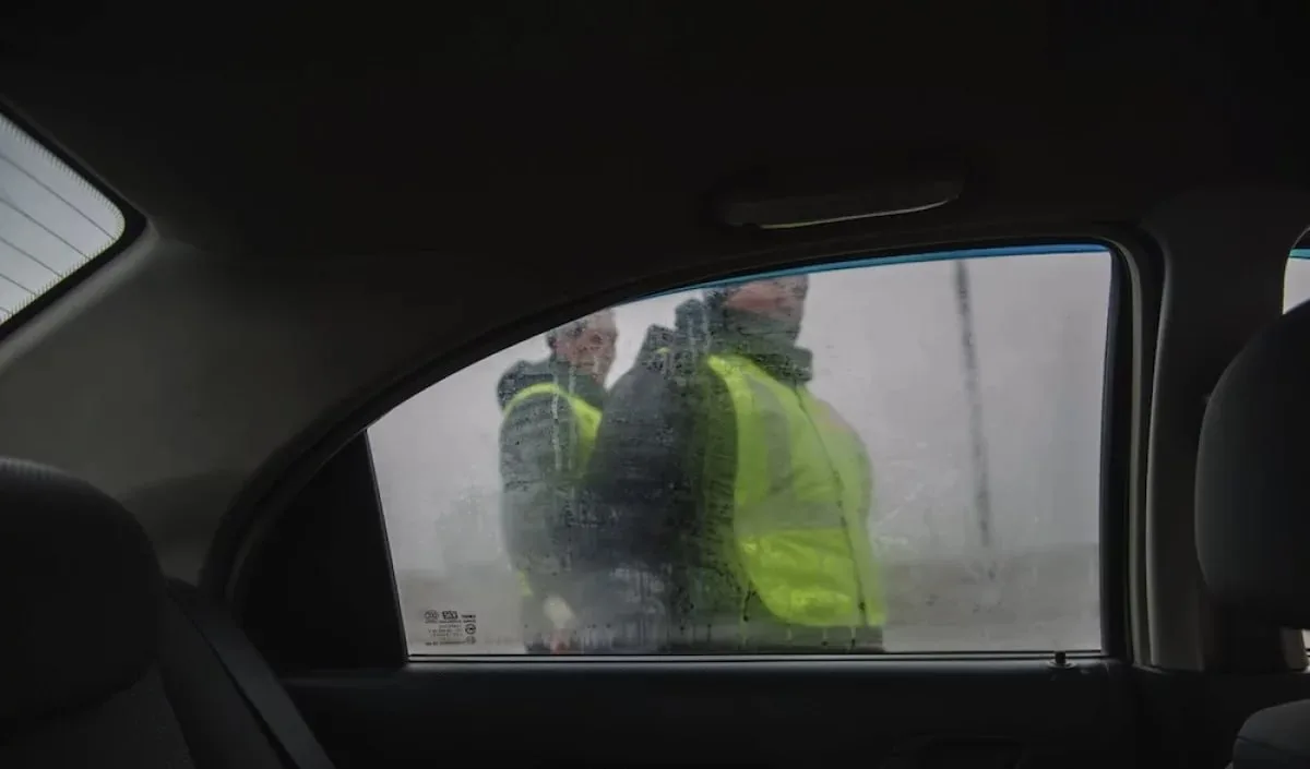 Пьяный водитель пойдет под суд за нападение на сотрудника ДПС в Астрахани.