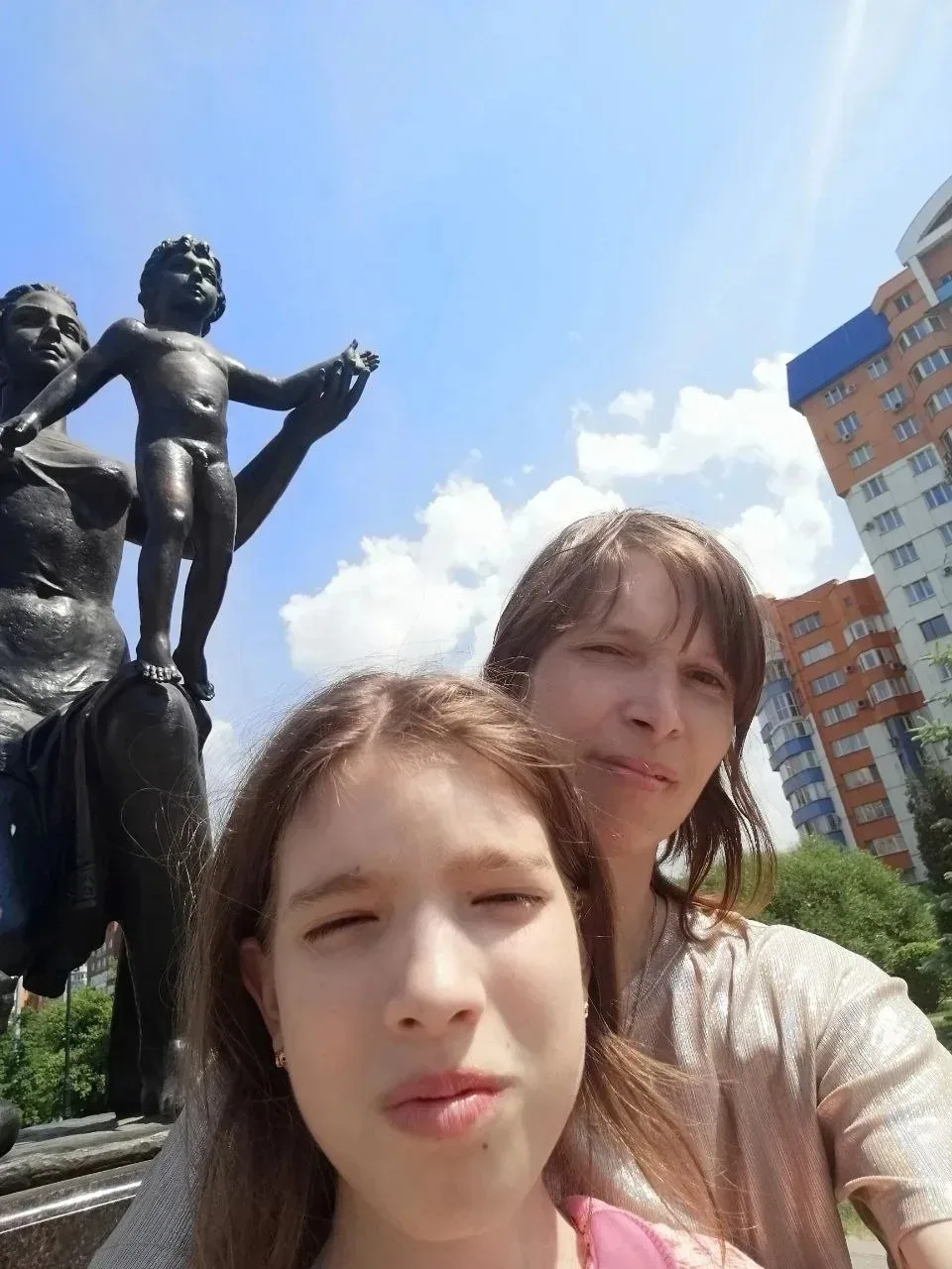 🌟Счастливые истории из дома.
Нет ничего более ценного, чем вернуться в объятия самых дорогих людей.