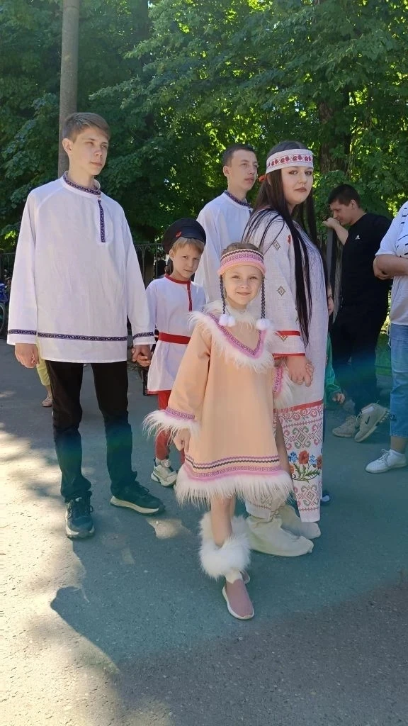 В день города #Родники наши юные воспитанники приняли участие в торжественном шествии, которое    пр