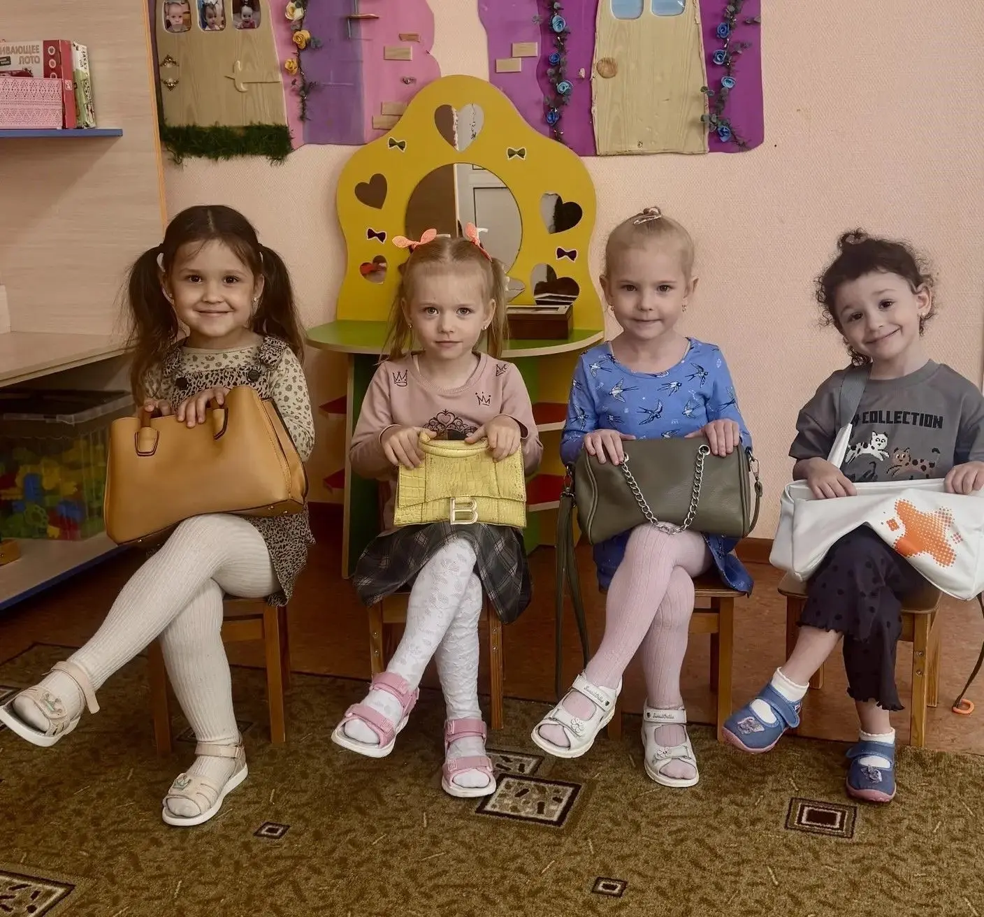 ✨👜👛 Идеальный образ для прогулки  от наших модниц!