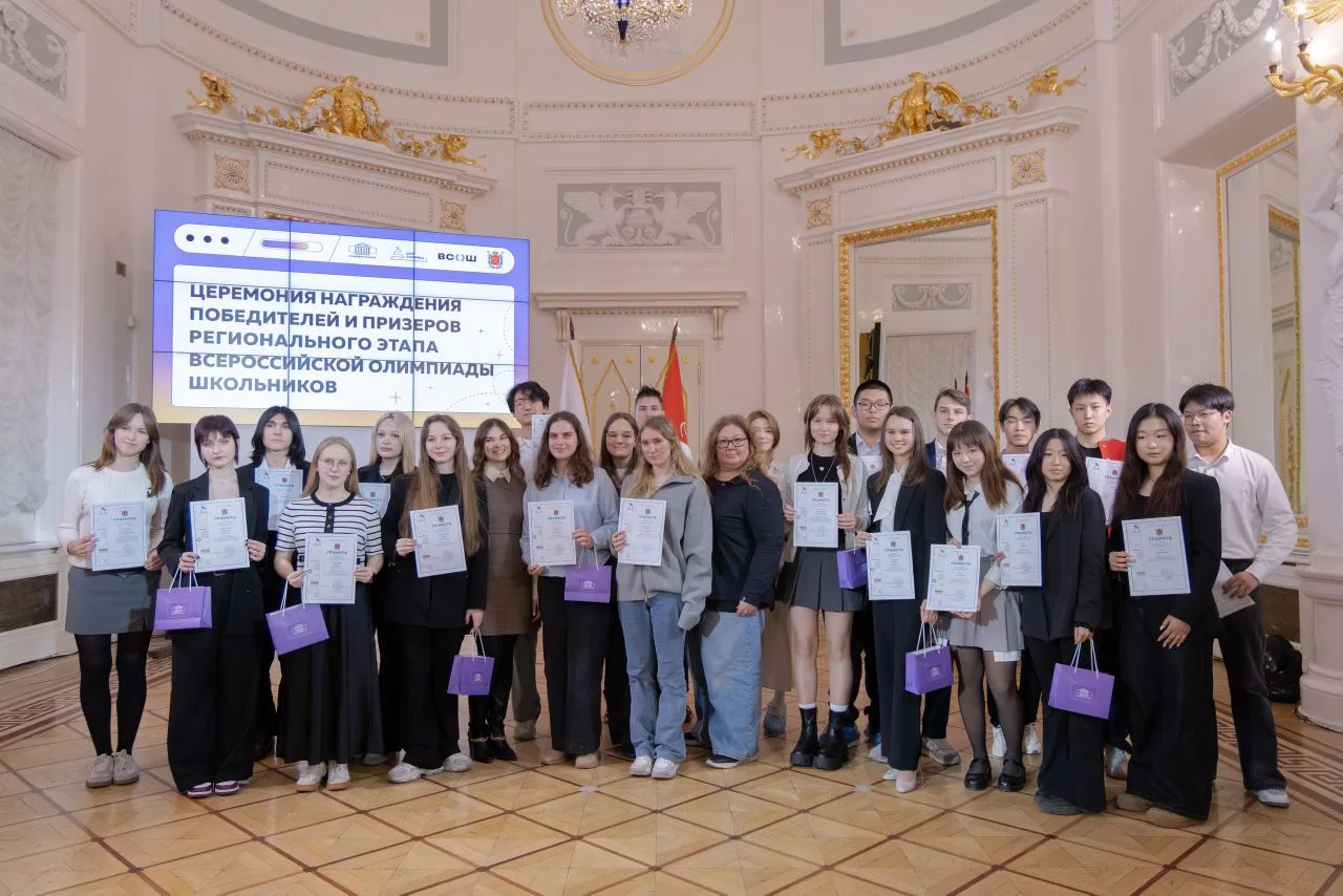 🏆 Наместники китайского императора  6 апреля в величественном Каменноостровском дворце состоялась це