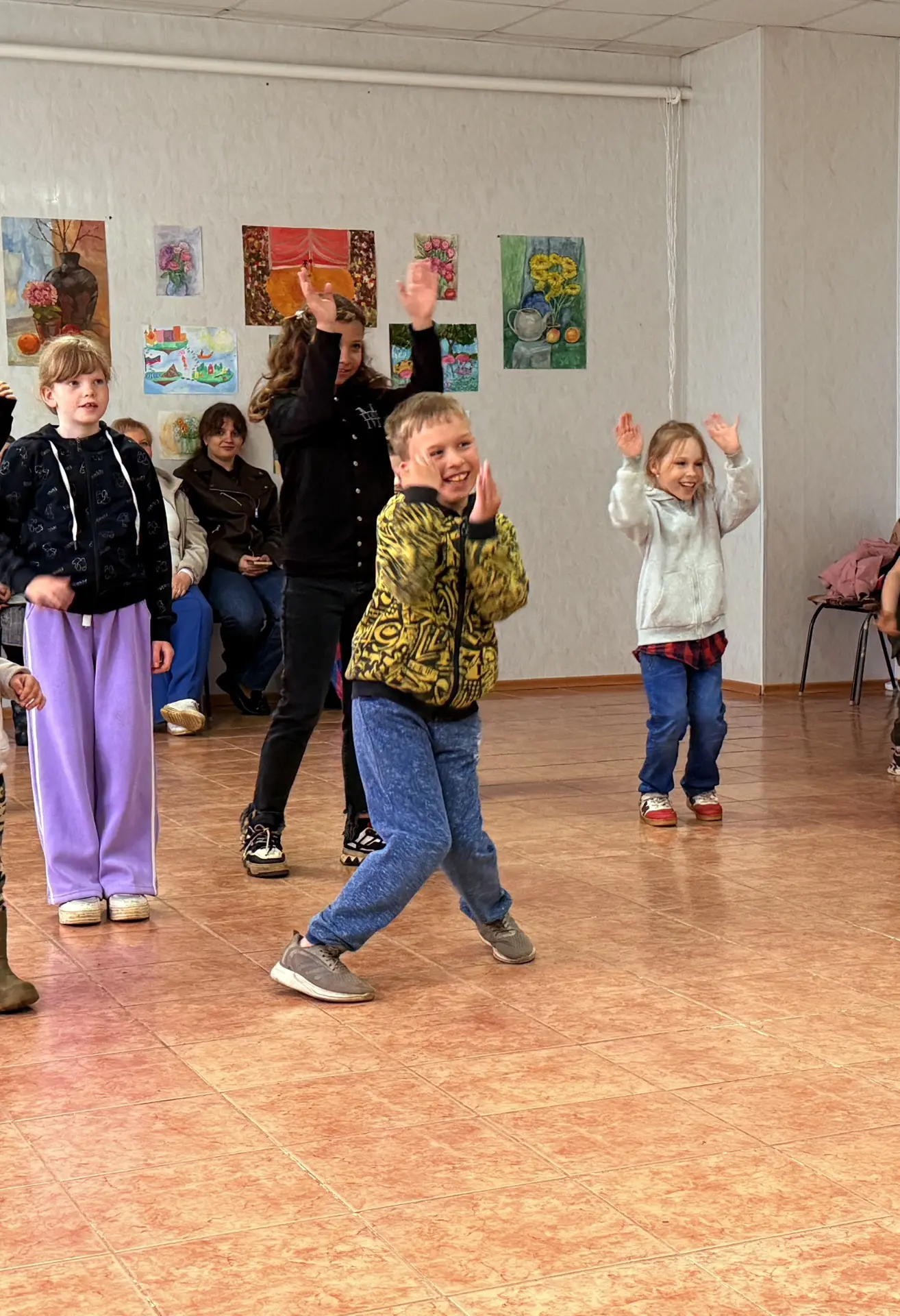 🎉1 июня, в День защиты детей, Новописцовский Дом культуры распахнул свои двери для юны...