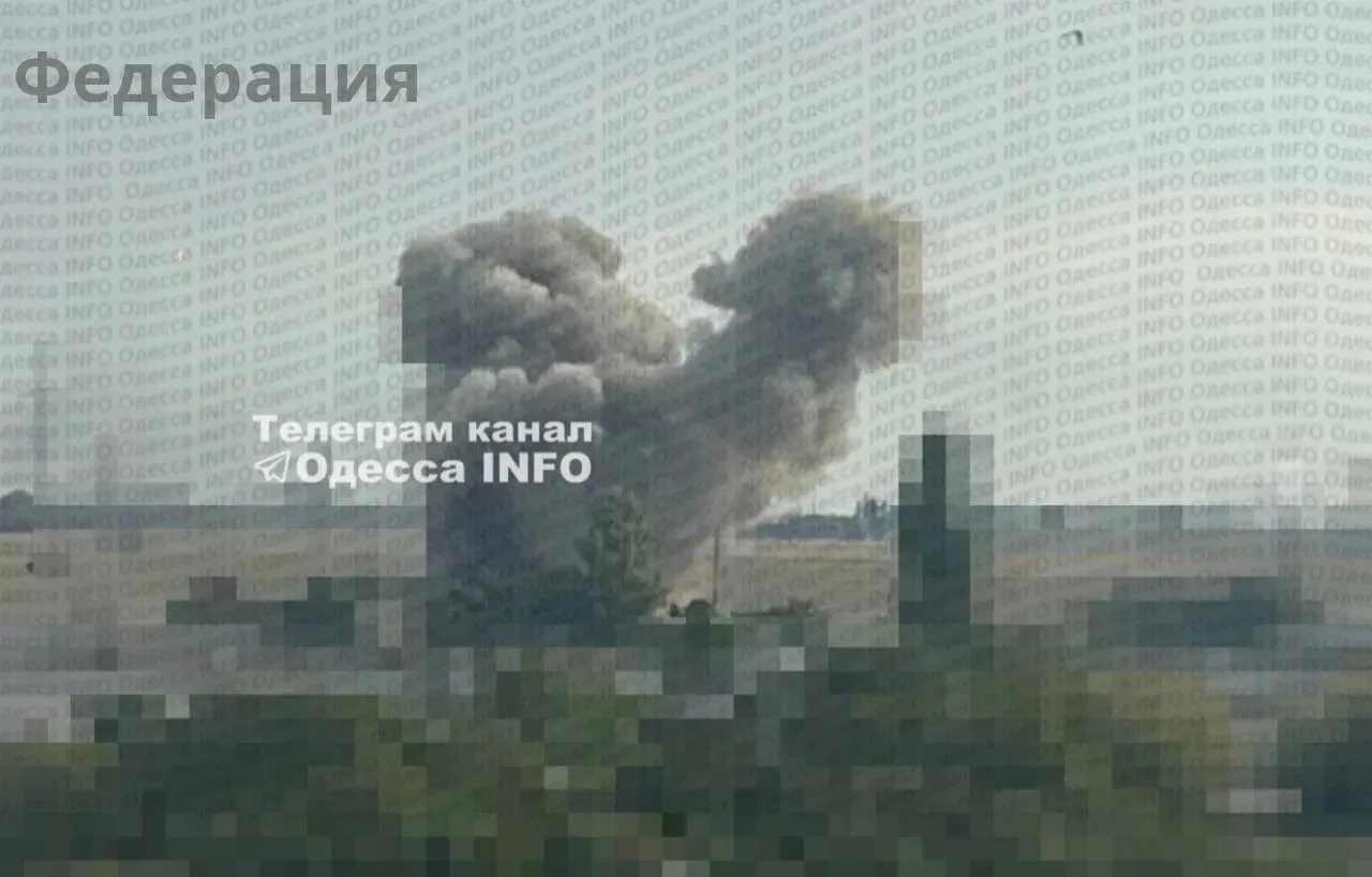 🇷🇺🚀🚀🚀 ВС РФ нанесли ночью удары по объектам энергетики и логистическим центрам ВСУ...