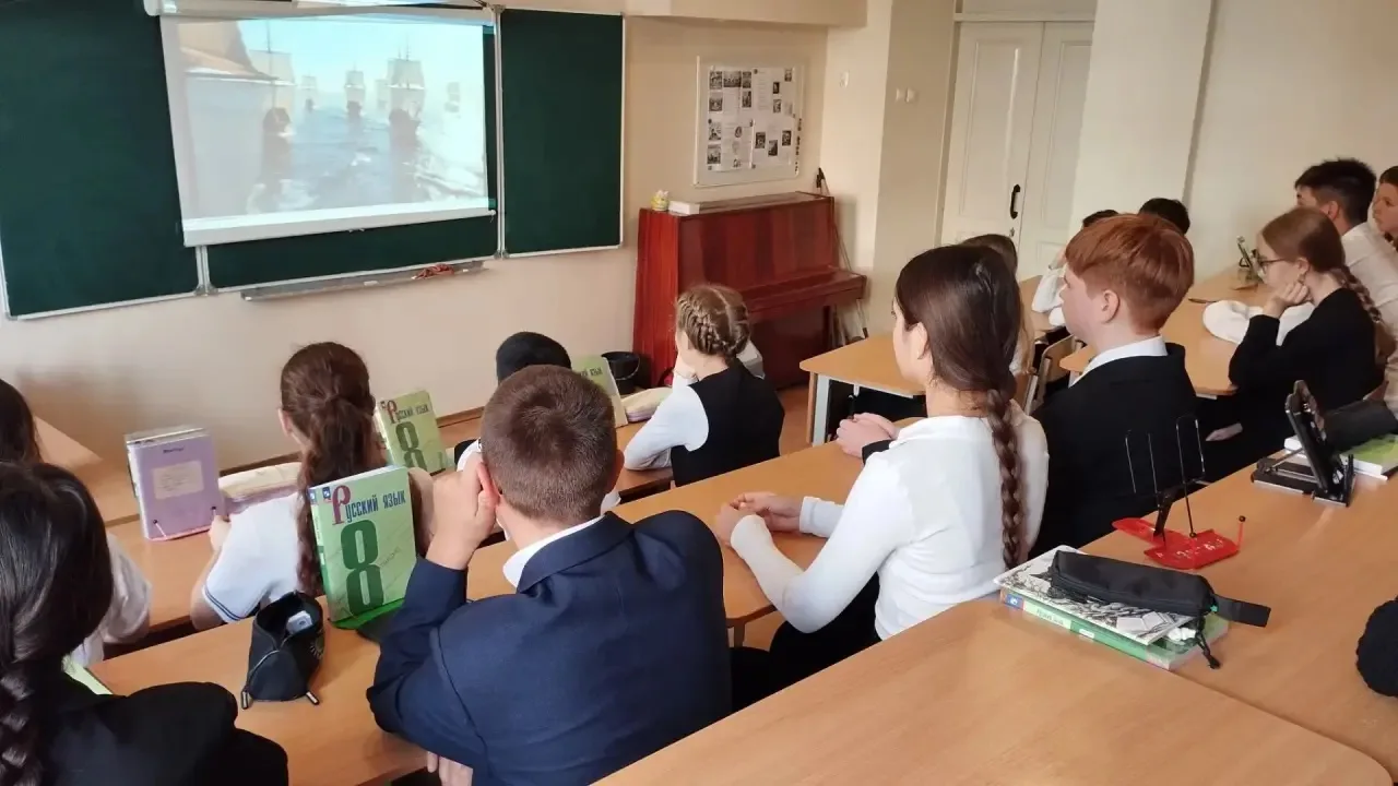 🎉 «Разговоры о важном» 7 сентября - в гимназии получился по-настоящему глубокий разговор!