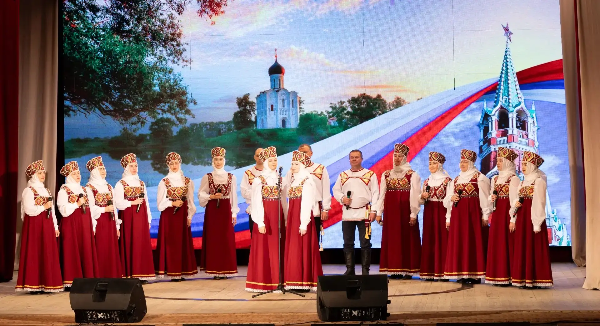 Сегодня в Культурно-досуговом центре Пугачёвского района прошло торжественное мероприят...