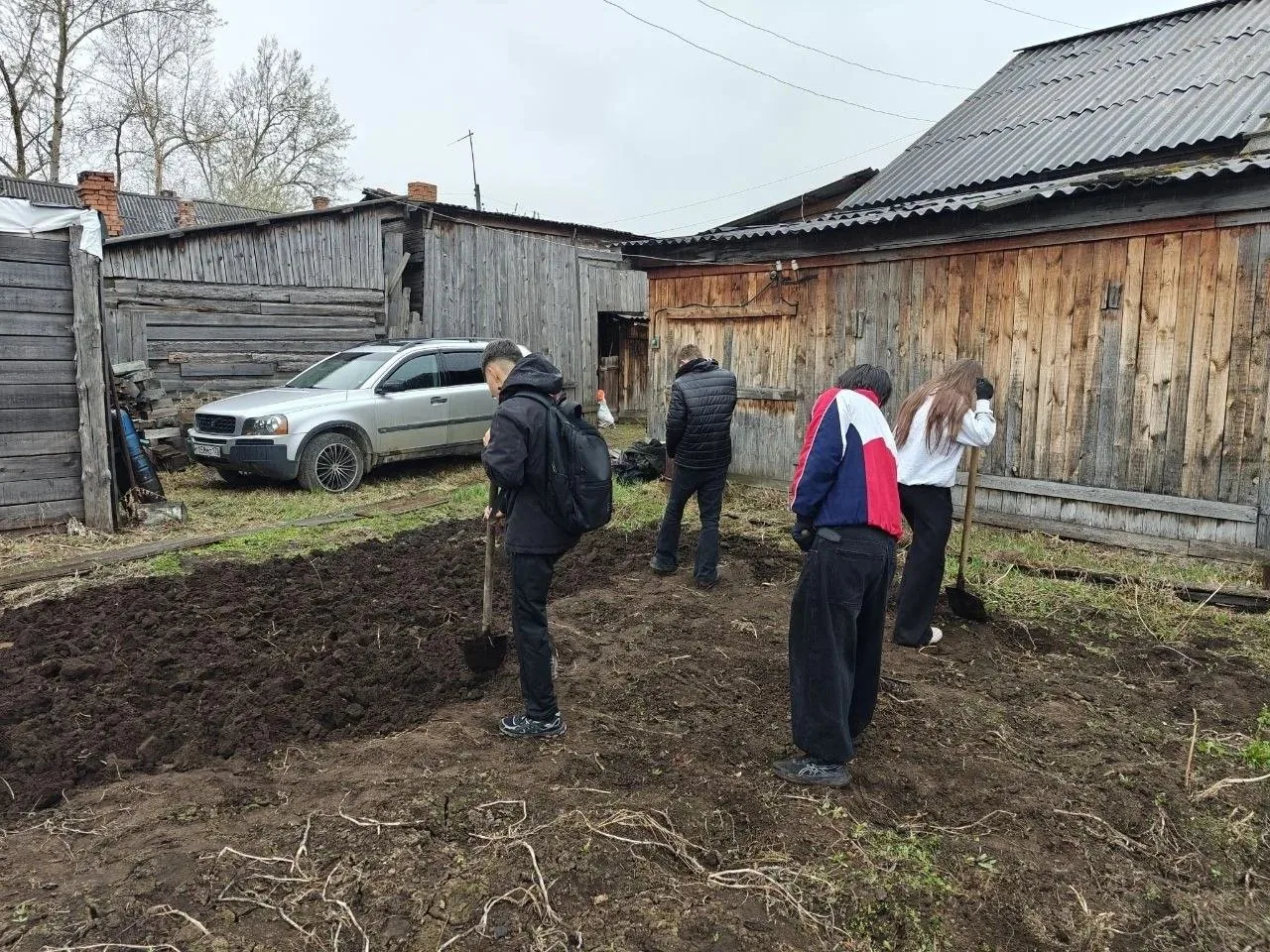 Помощь тем, кто ждёт СВОих! Волонтёры ВПК «ГРОМ» на благо семьи участника СВО.  На прошлой неделе ре