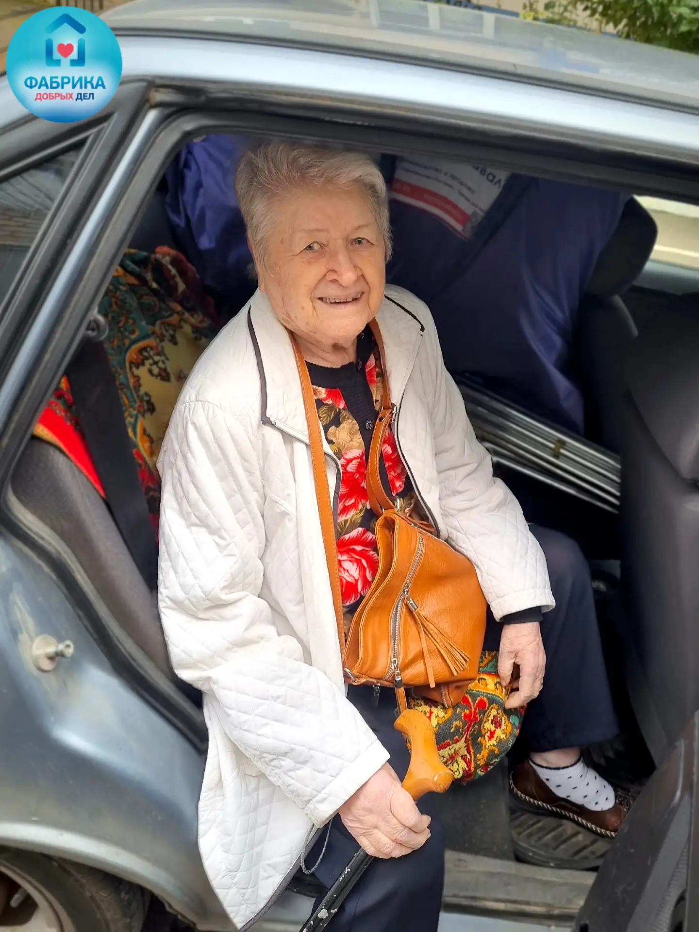 От дома до поликлиники и обратно: сопроводили 91-летнюю подопечную 🚗💨