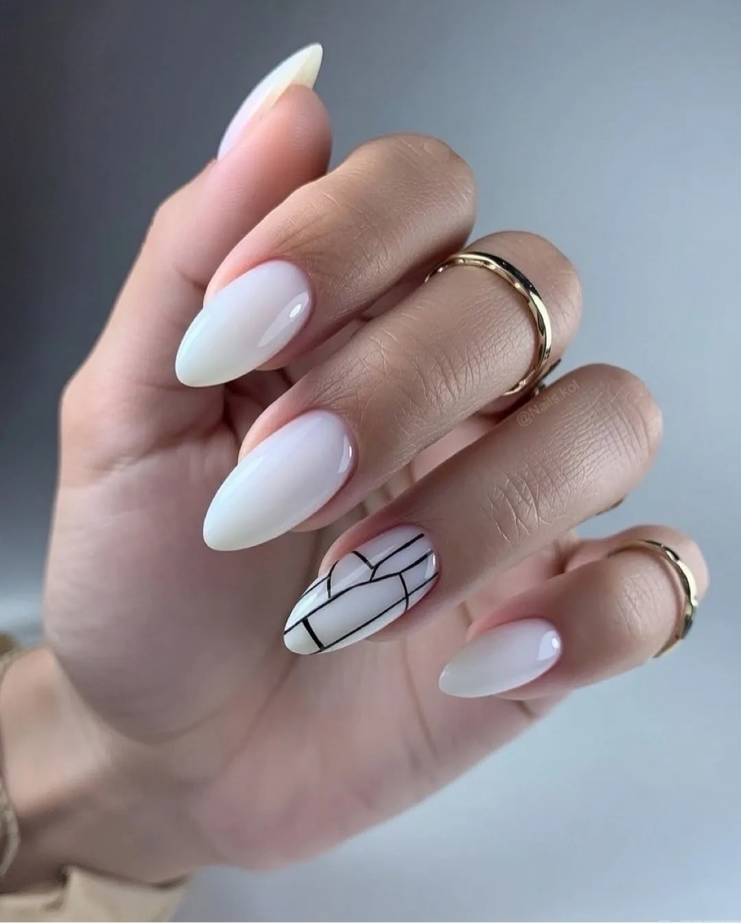 Оцените маникюр 🥰

Маникюр от А до Я