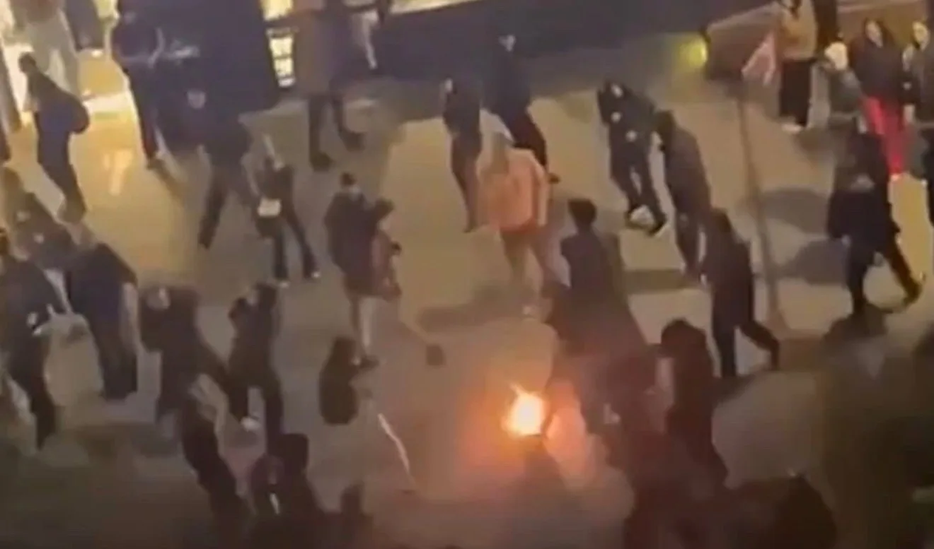 Полиция ищет очевидцев массовой драки с дымовыми шашками на Белом рынке