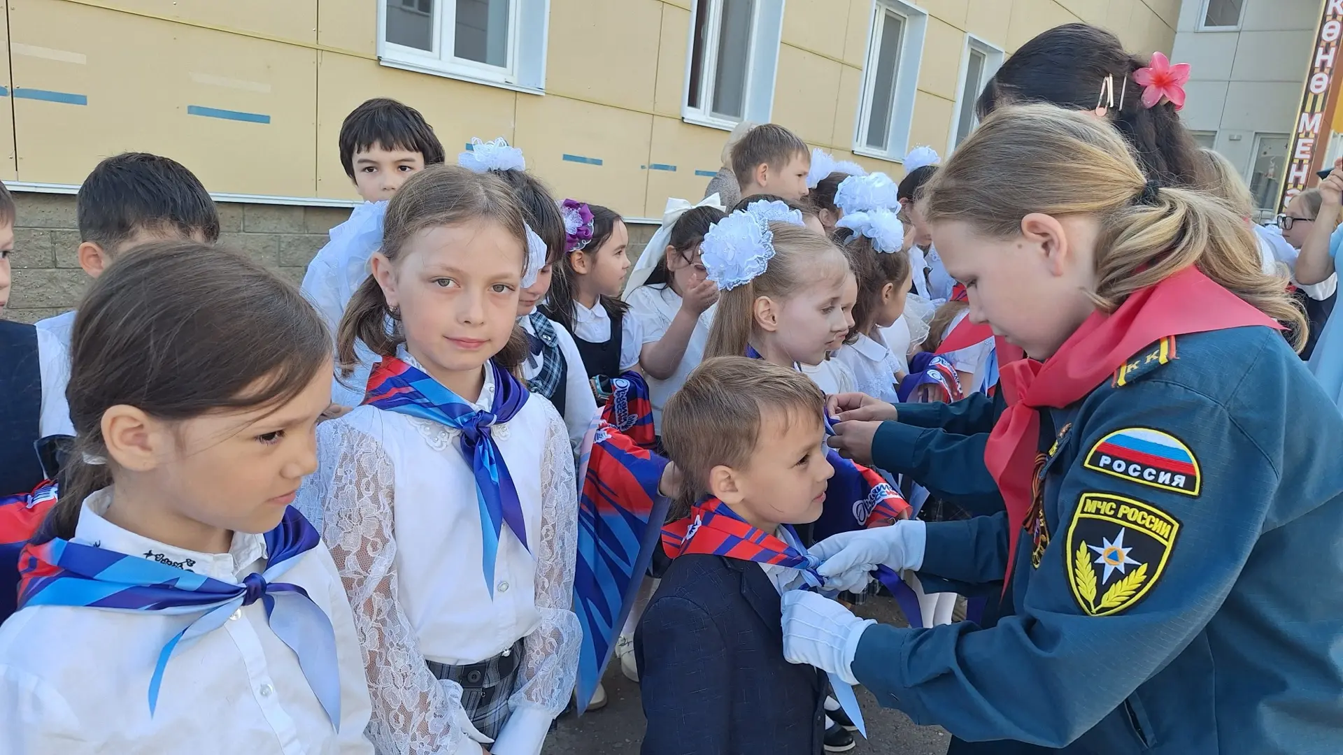 ✨ Посвящение в «Орлята России»! ✨  🚩20 мая в нашей школе состоялось торжественное и очень трогательн