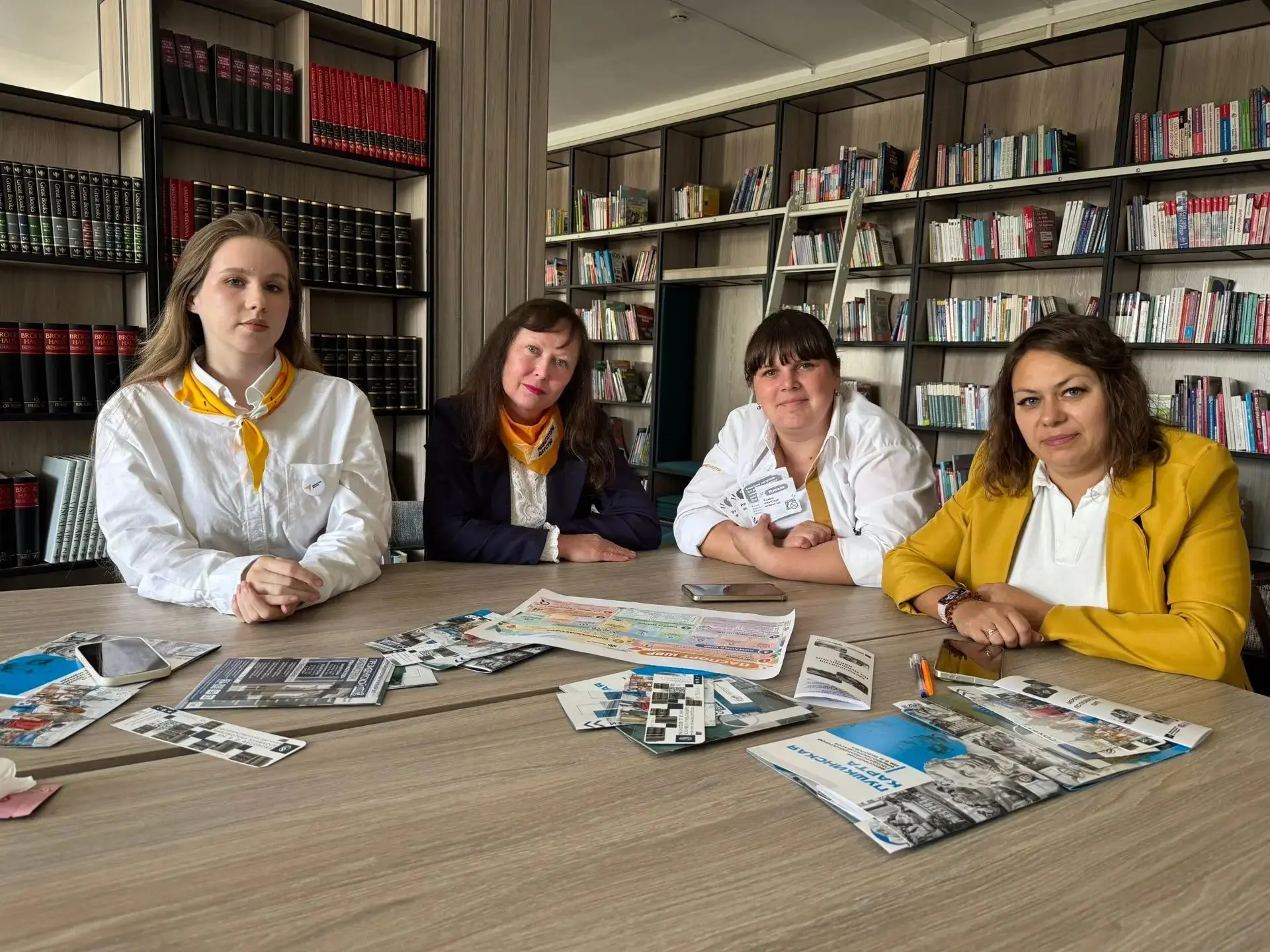 Маршрут построен: советники  по воспитанию встретились в главной библиотеке Кузбасса! 📚✨