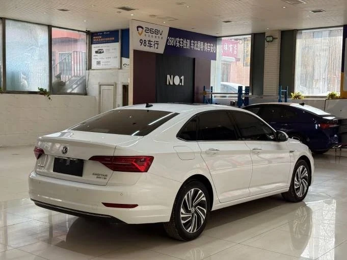 VOLKSWAGEN SAGITAR 280TSI DSG из Китая🇨🇳  • год выпуска 2021/10 • 1.4 л. бензин/ 150 л.с. • пробег -