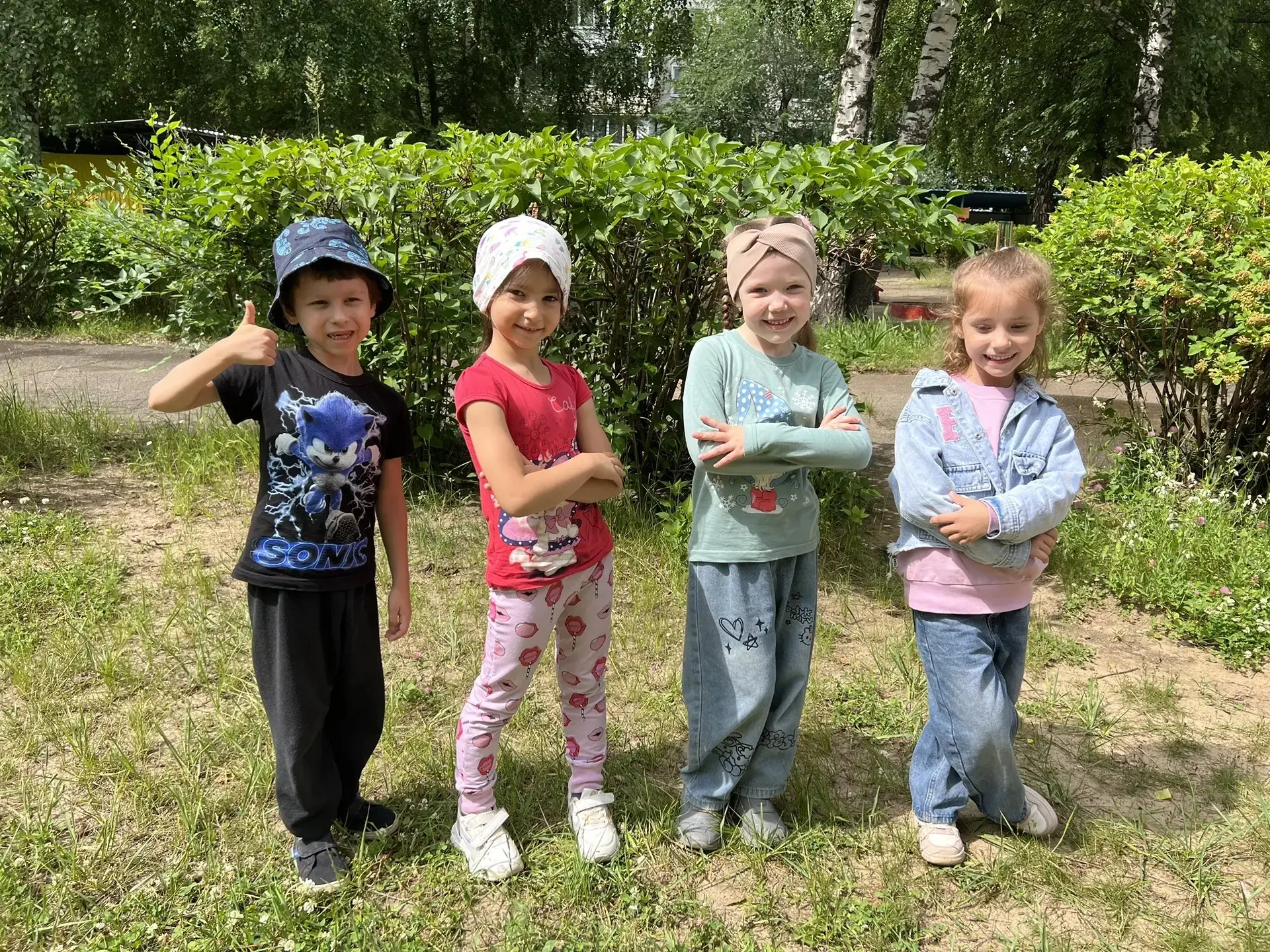 Продолжаем акцию «Подари улыбку другу»! Сегодня свой вклад внесли воспитанники 12-й группы. Наши дет