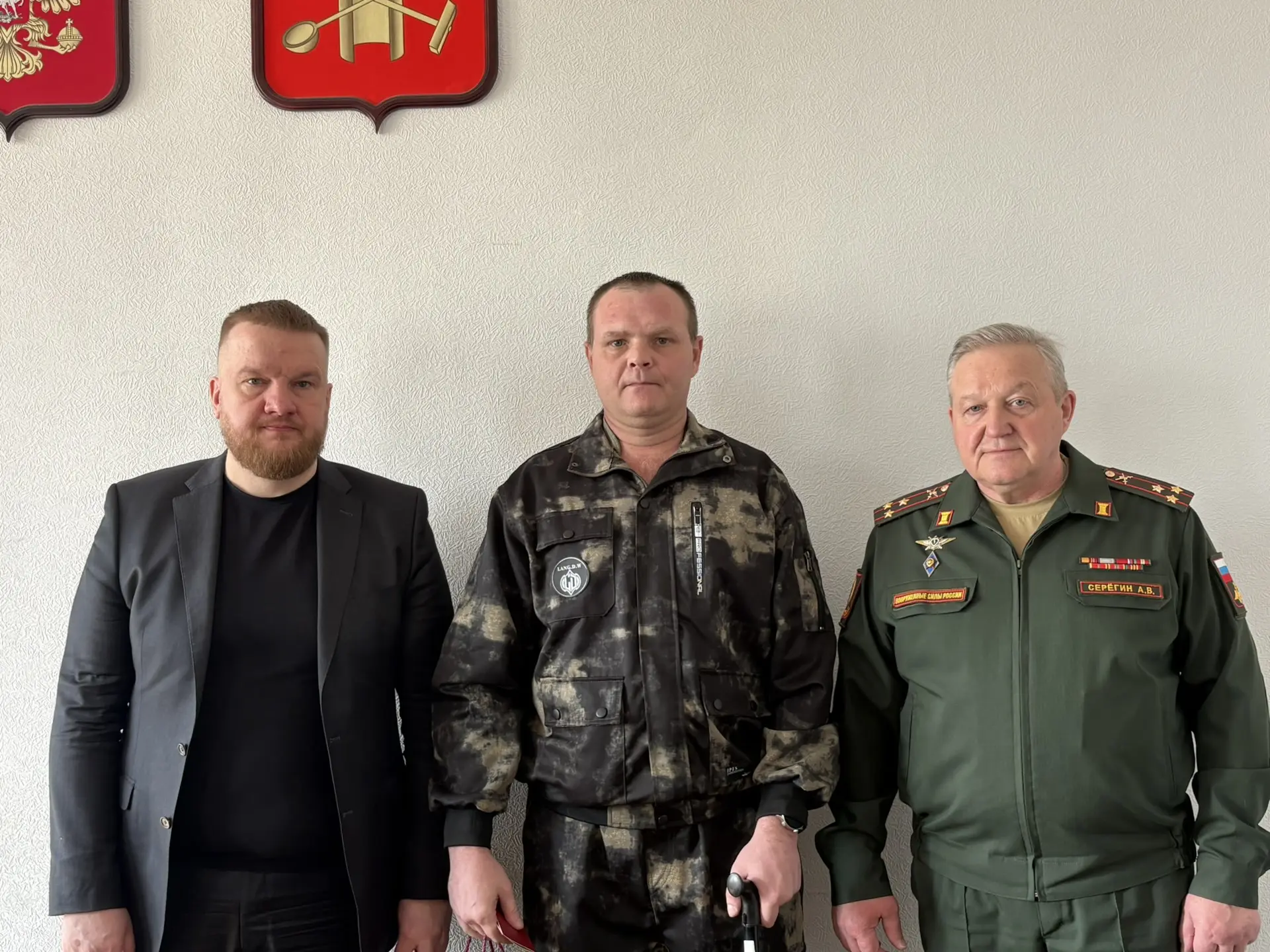 Сегодня совместно с военным комиссаром полковником Александром Серегиным в соответствии с Указом Пре