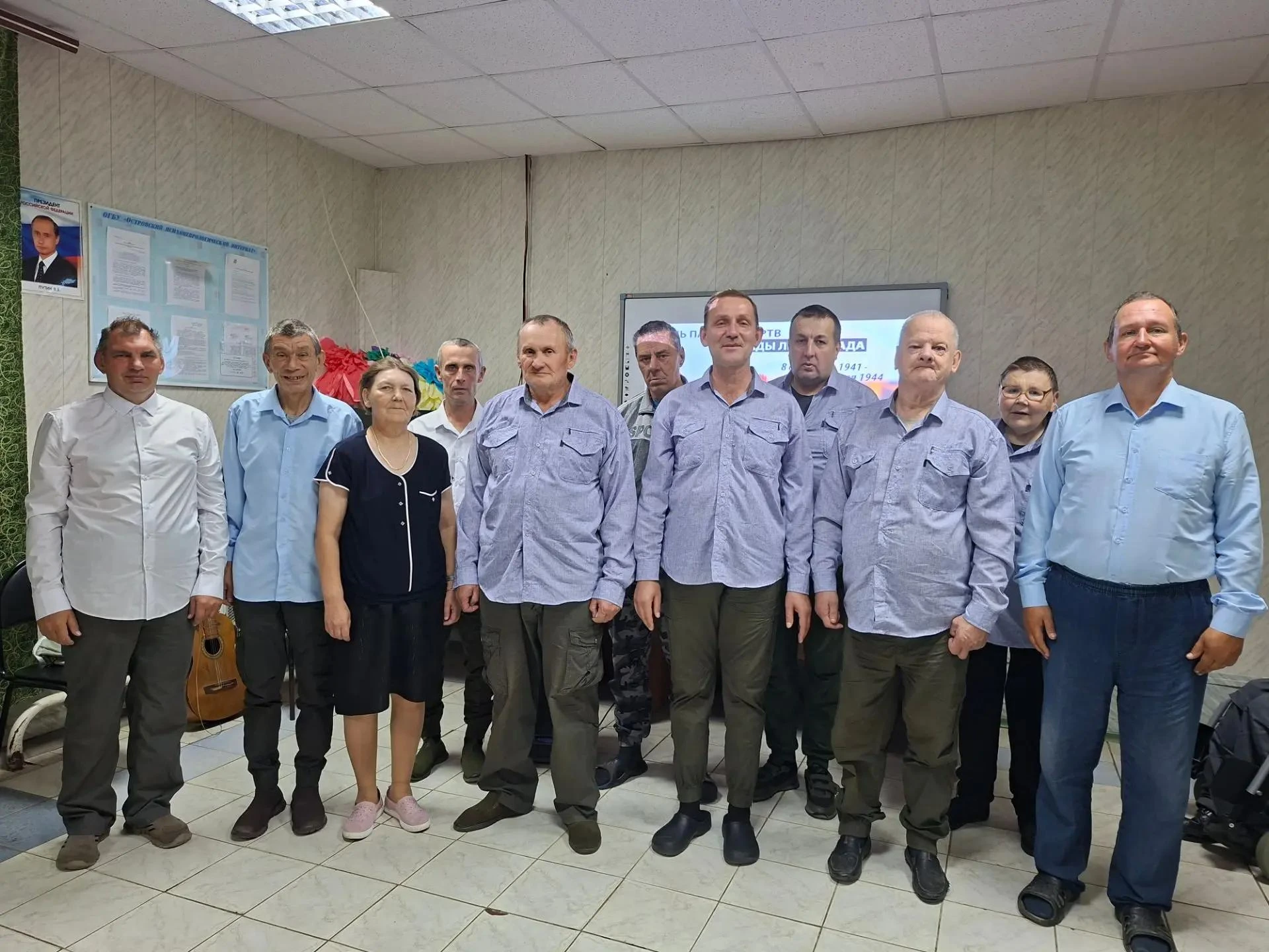 В память о тех, кто пережил 900 дней блокады. 8 сентября  - день, когда мы склоняем гол...