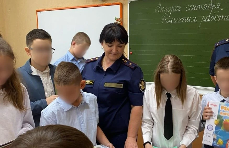 ✔️Сотрудники ИК-5 УФСИН России по Самарской области провели благотворительную акцию в и...