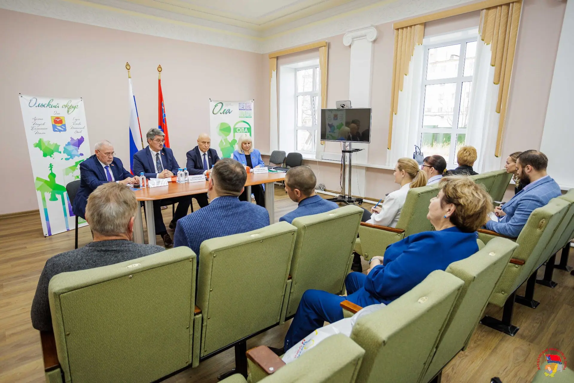 Региональные и муниципальные депутаты усиливают взаимодействие