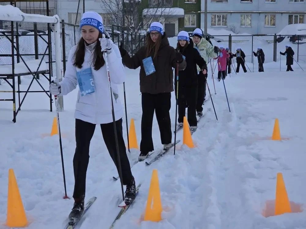 🏂❄️ Лыжня России 2026 ❄️🏂  14 февраля ученики МБОУ СОШ № 74  приняли участие во Всероссийской массов