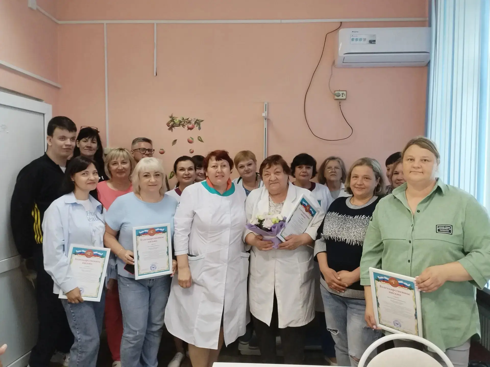 🤝❤️ Сегодня хочется просто сказать спасибо

В нашей детской поликлинике есть люди, к которым приход