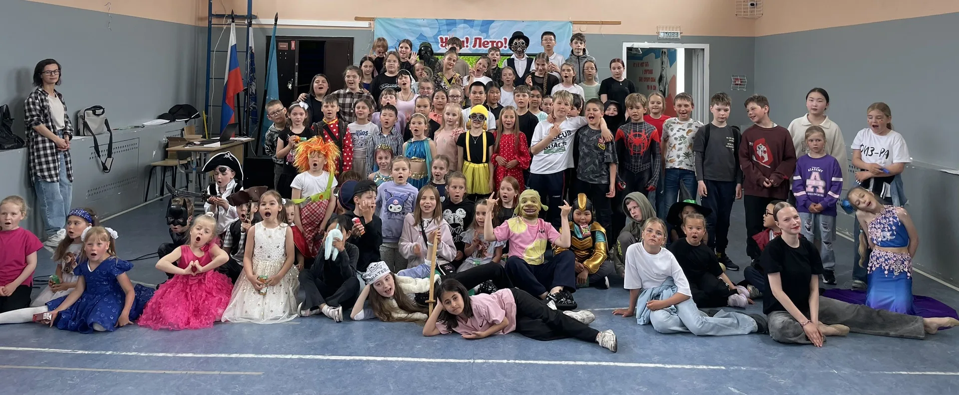 🥳 Вот и пролетела первая смена! Шум, гам, улыбки и куча впечатлений — всё это было с нами! 📸 Спаси