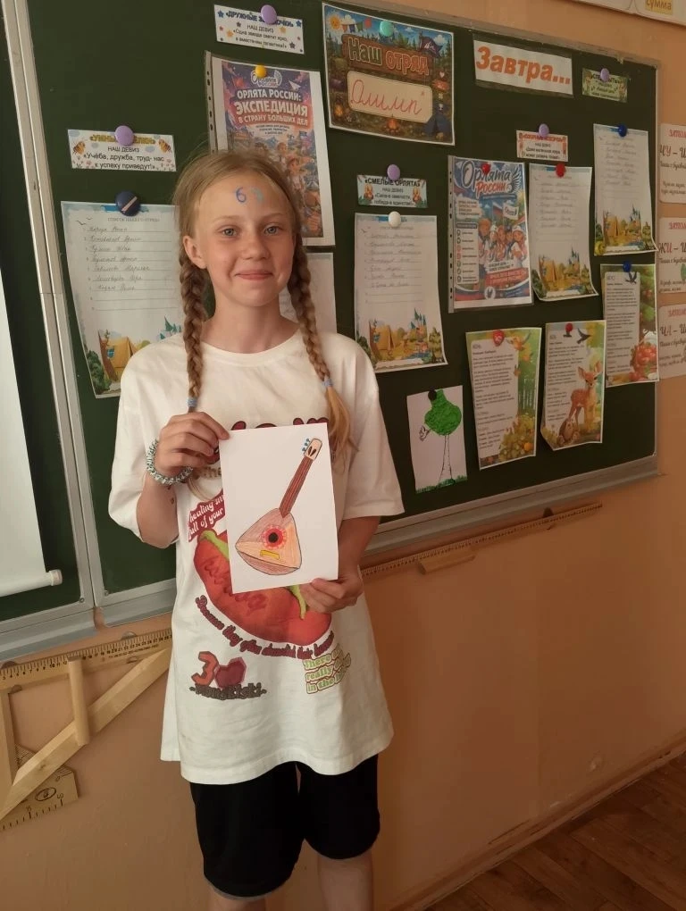 🇷🇺🎨СЕРДЦЕМ К РОССИИ🇷🇺🎨

В преддверии Дня России в нашем лагере «Олимп» было особенно солнечно 