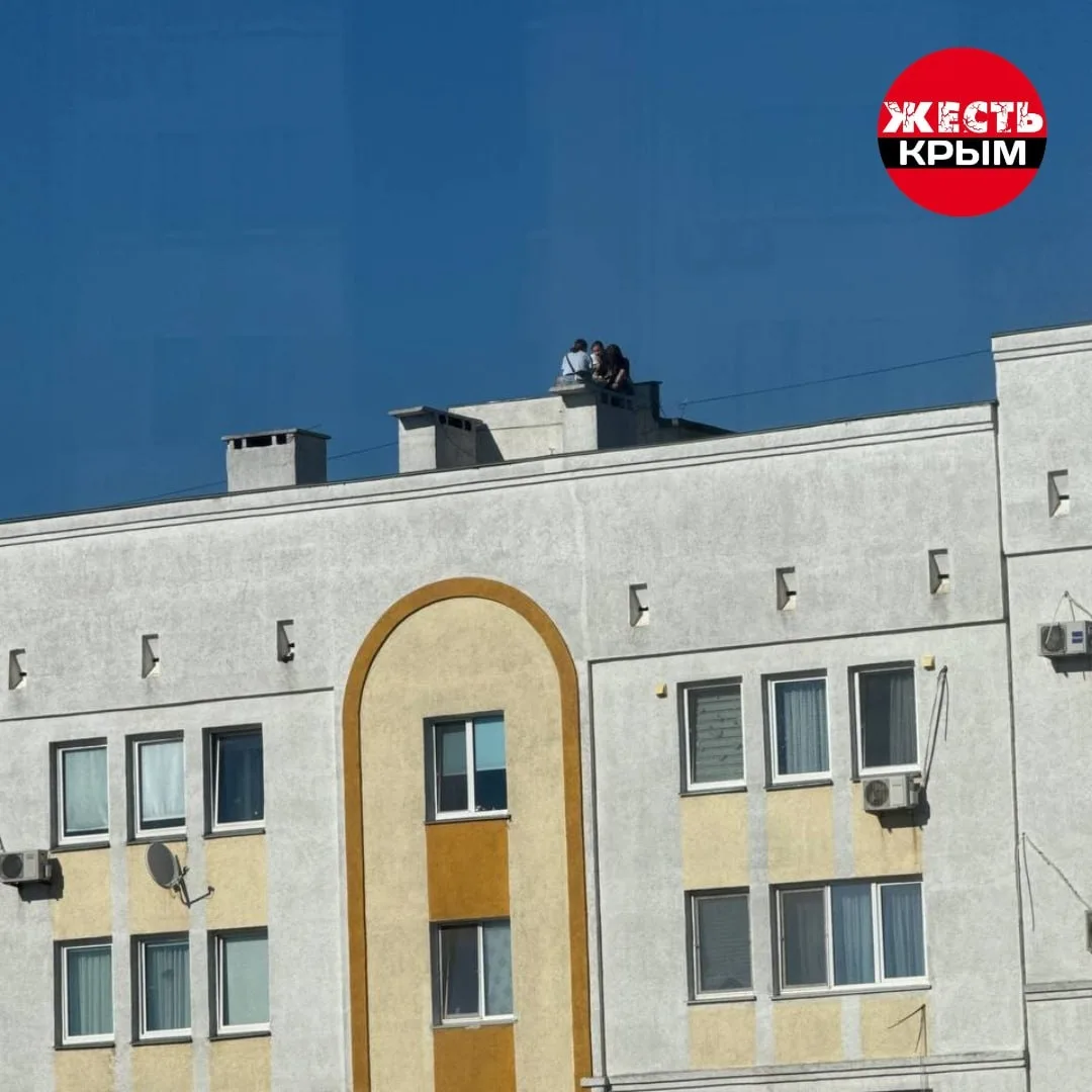 Севастополь, район Столетовского проспекта, родители поговорите со своими детьми, если ...