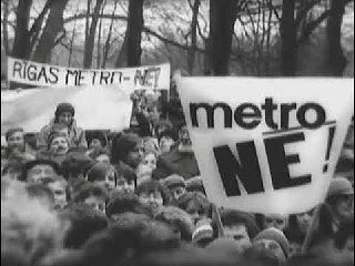 Массовые протесты латышей против строительства рижского метрополитена, 1988 год.