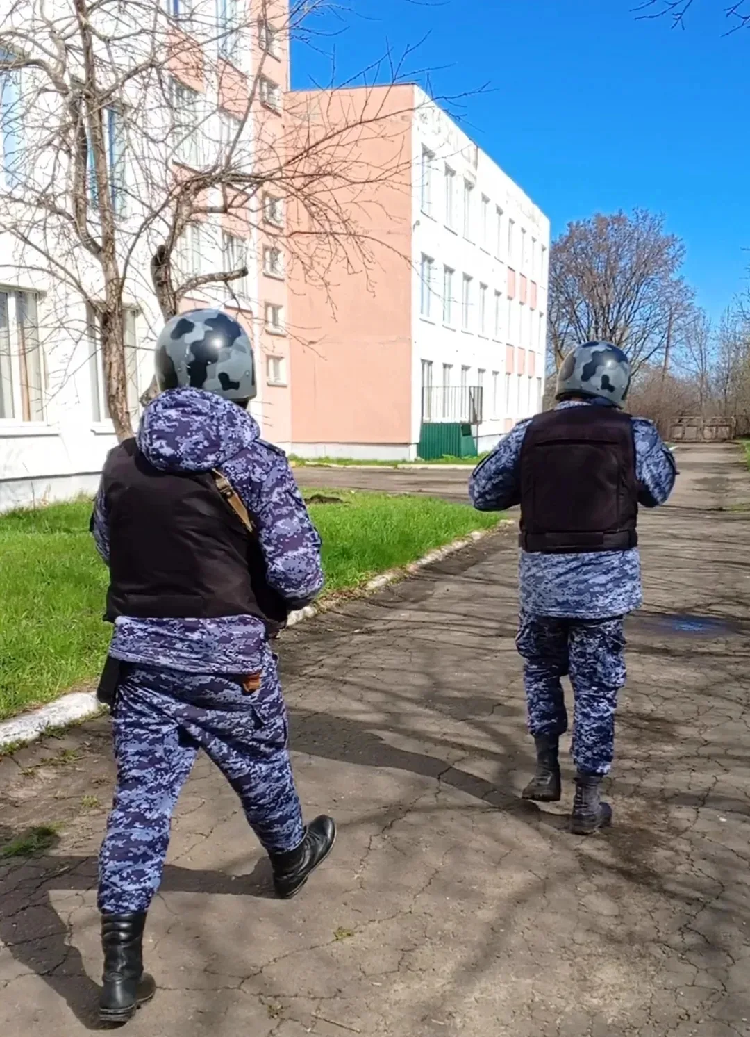 ✅️22 апреля во всех школах города прошли учения по  отработке умений и навыков по действиям в случае