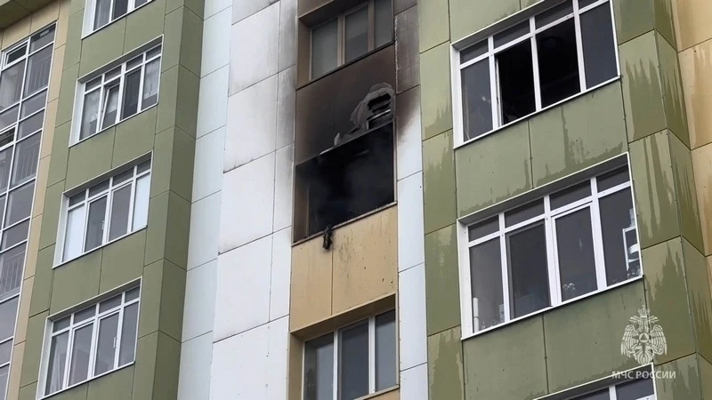 В Югре в результате пожара в многоквартирном доме на улице Югорской пострадал младенец, отравившийся