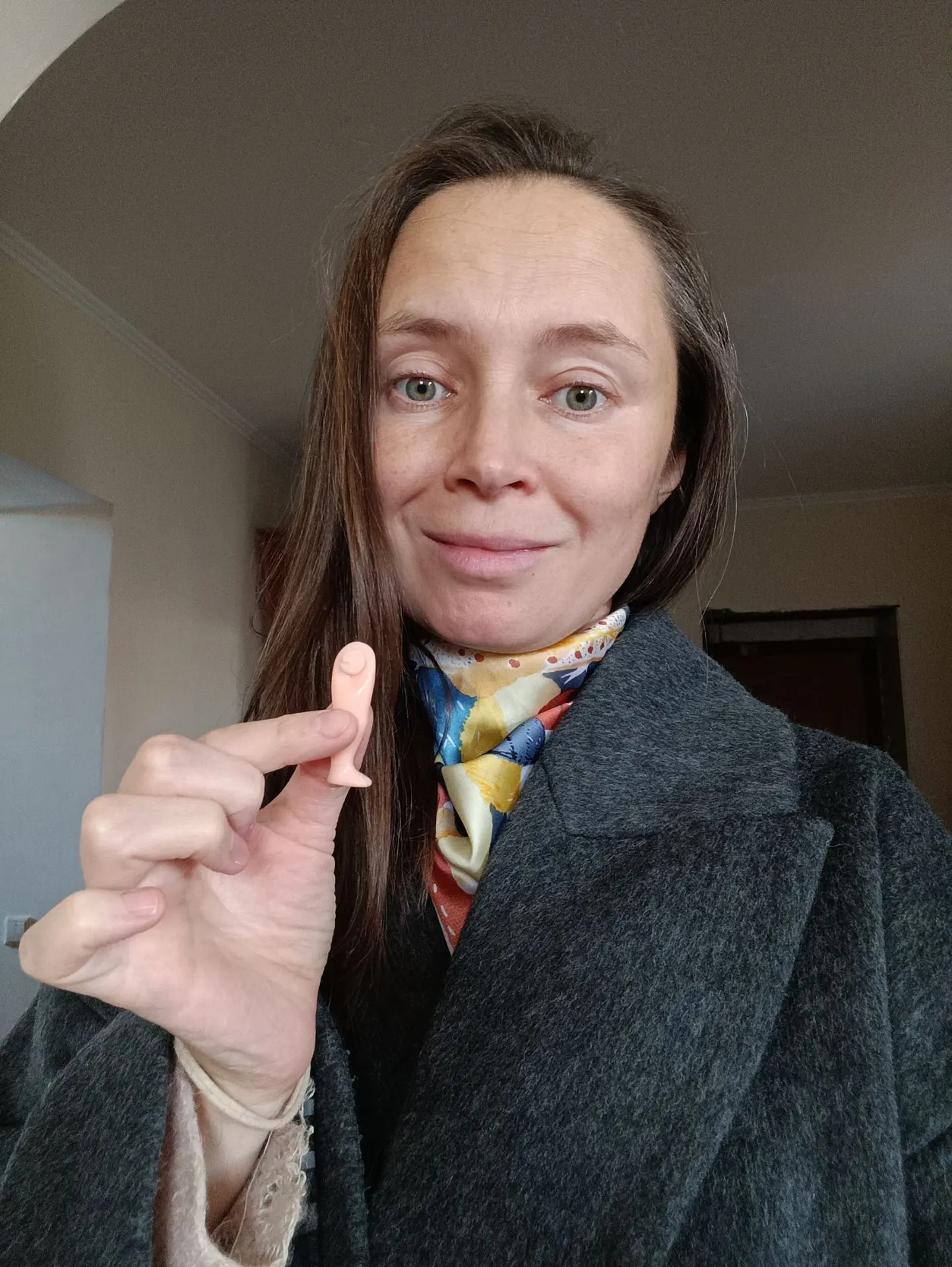 Думаю. Никогда не относилась к себе особо серьезно. Ну кто я, где я? Человек, который ж...