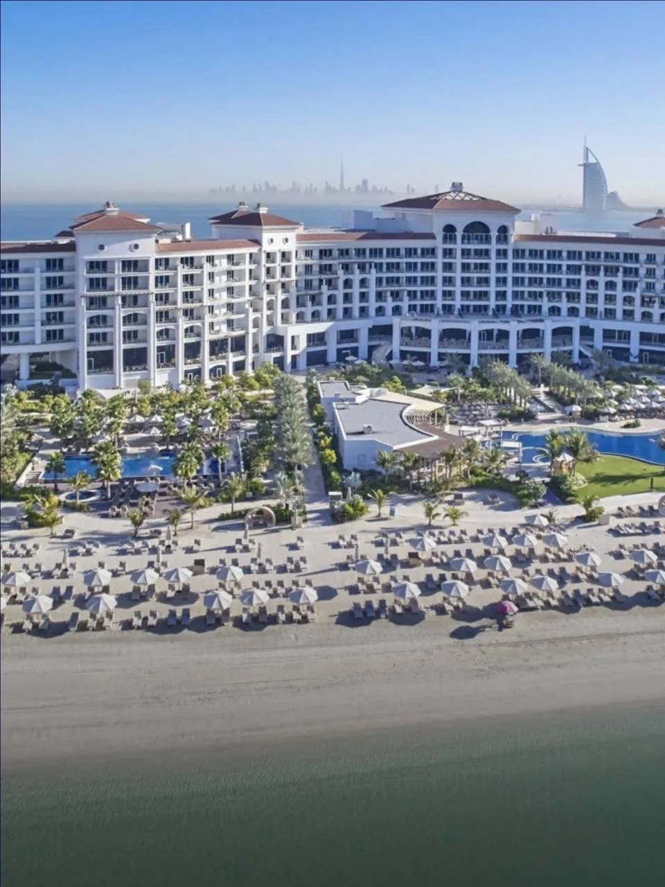Ужины в подарок и отдых в люксовом отеле Дубая по отличной цене 🏖️🔥