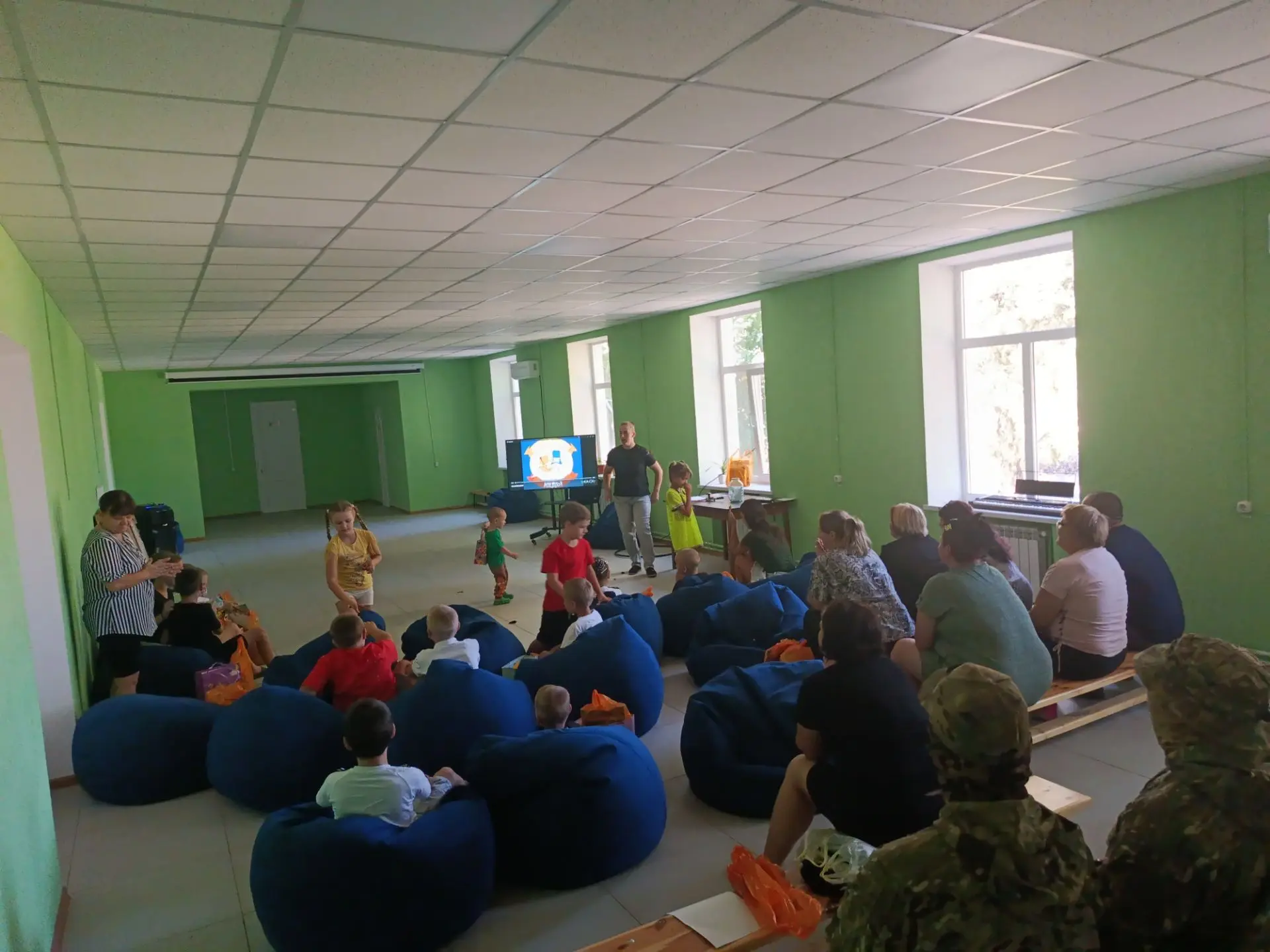 В Розовском СДК МКУ "Акимовская ЦКС" состоялось долгожданное и эмоциональное событие — ...