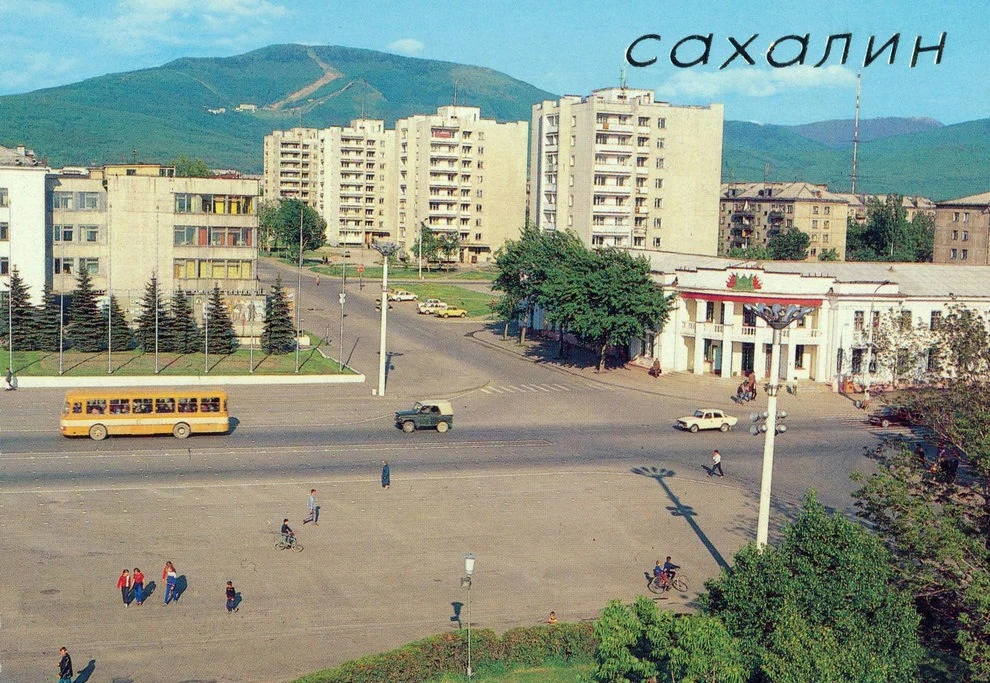 📸 Первые в Южно-Сахалинске девятиэтажки