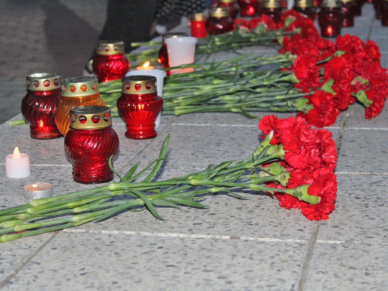 Зажги свою свечу

Ранним утром 22 июня у мемориала «Вечный огонь» состоится мероприятие, посвященное