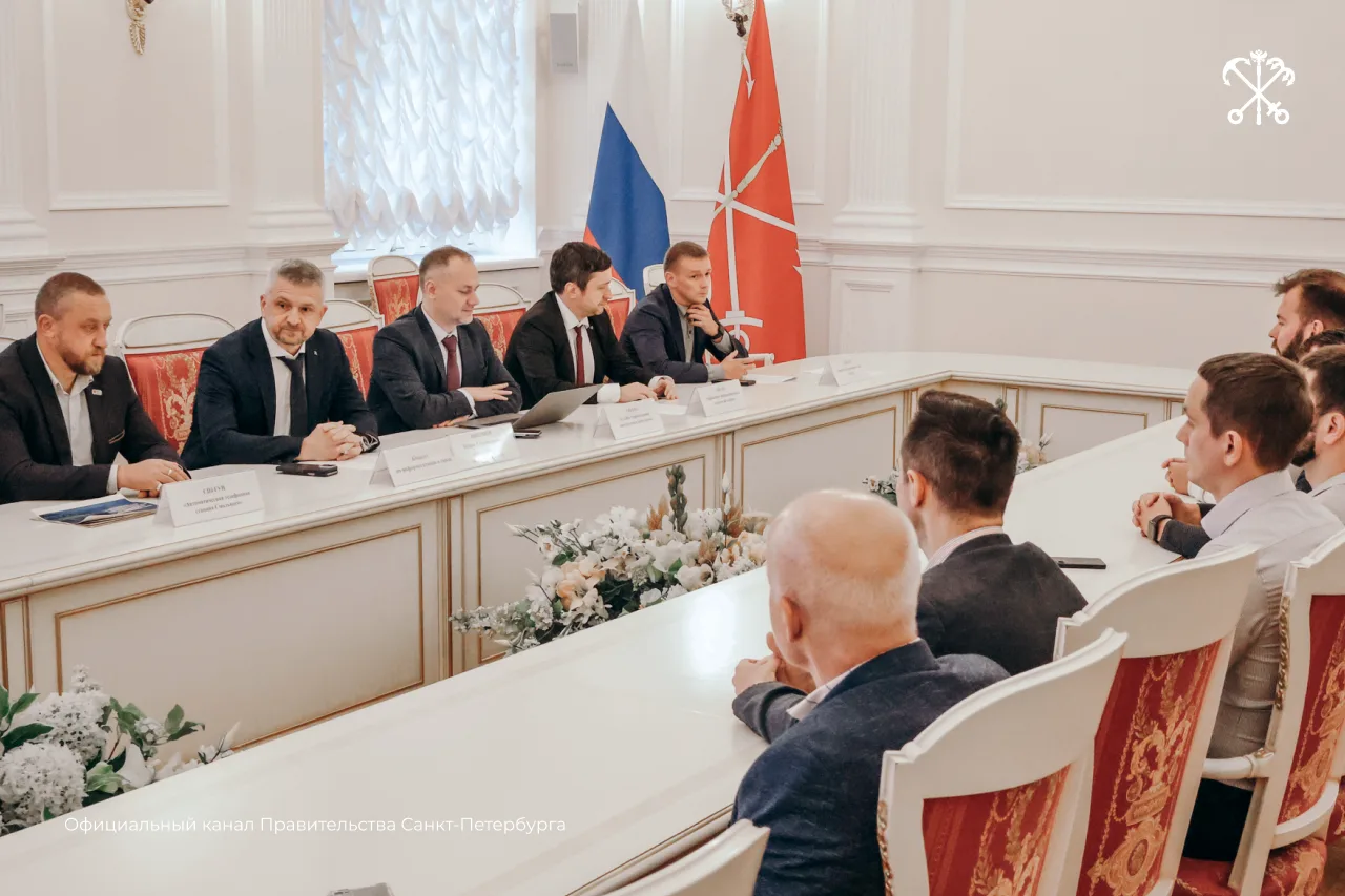 Участники третьей группы программы «Время героев Санкт-Петербурга» продолжают обучение ...