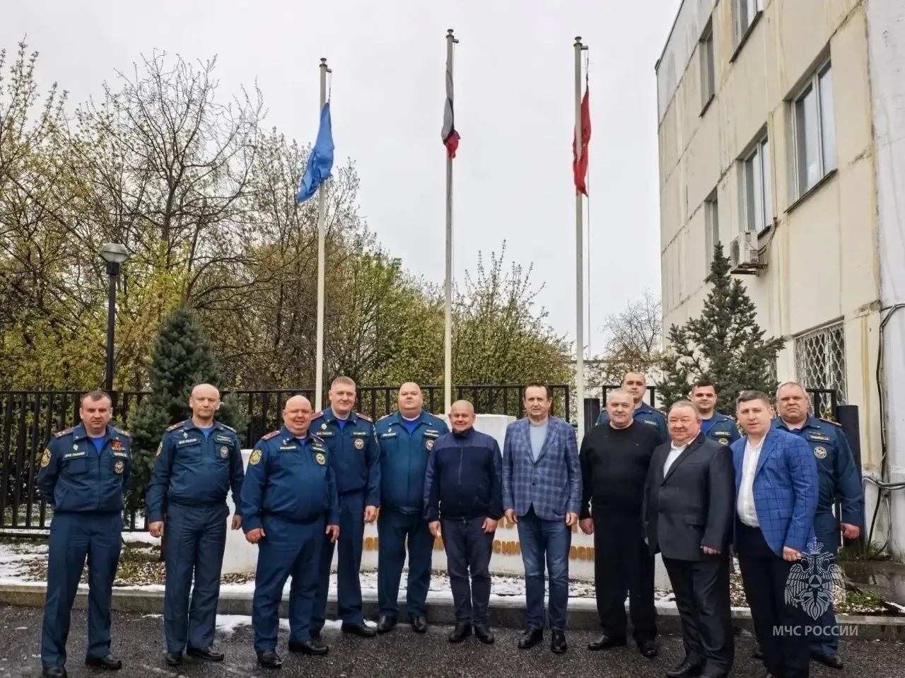 🚒 В Юго-Восточном округе столицы прошла встреча с ветеранами пожарной охраны  В преддверии Дня пожар