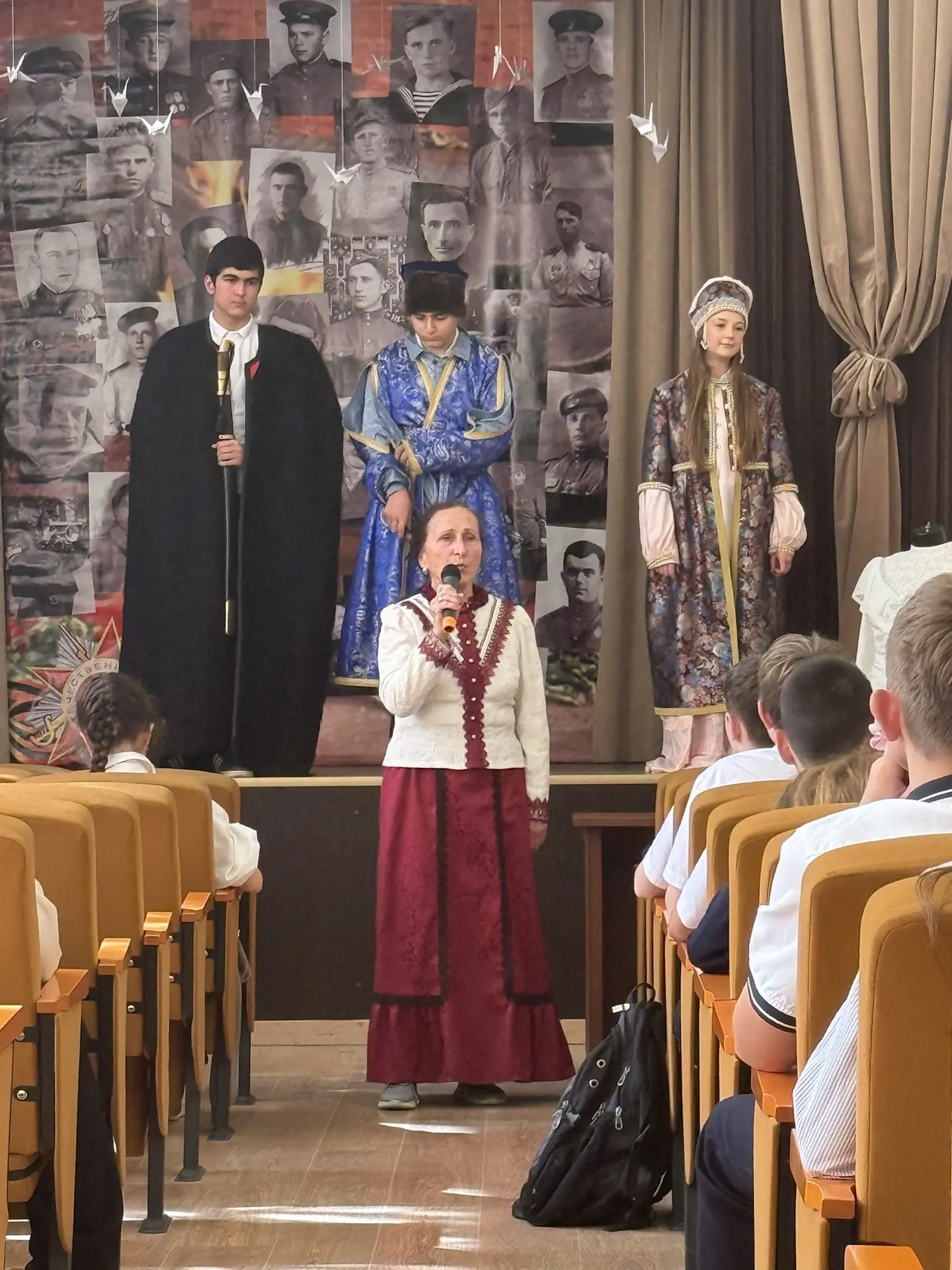 🏛 «Имя этому народу — казаки!»  Нашу школу посетили представители Старочеркасского музея с познавате