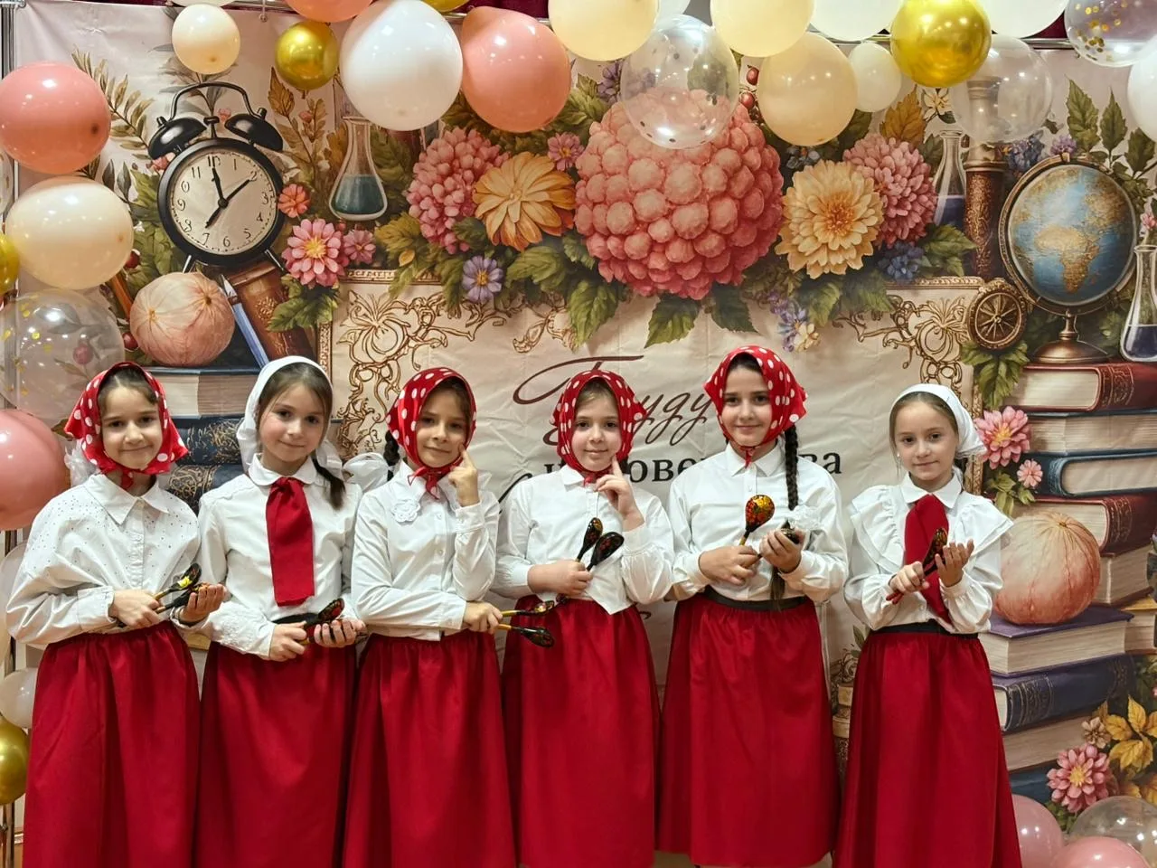 Год начальной школы в самом разгаре! ✨  В МБОУ СОШ 66 г. Грозного прошло большое и радостное событие